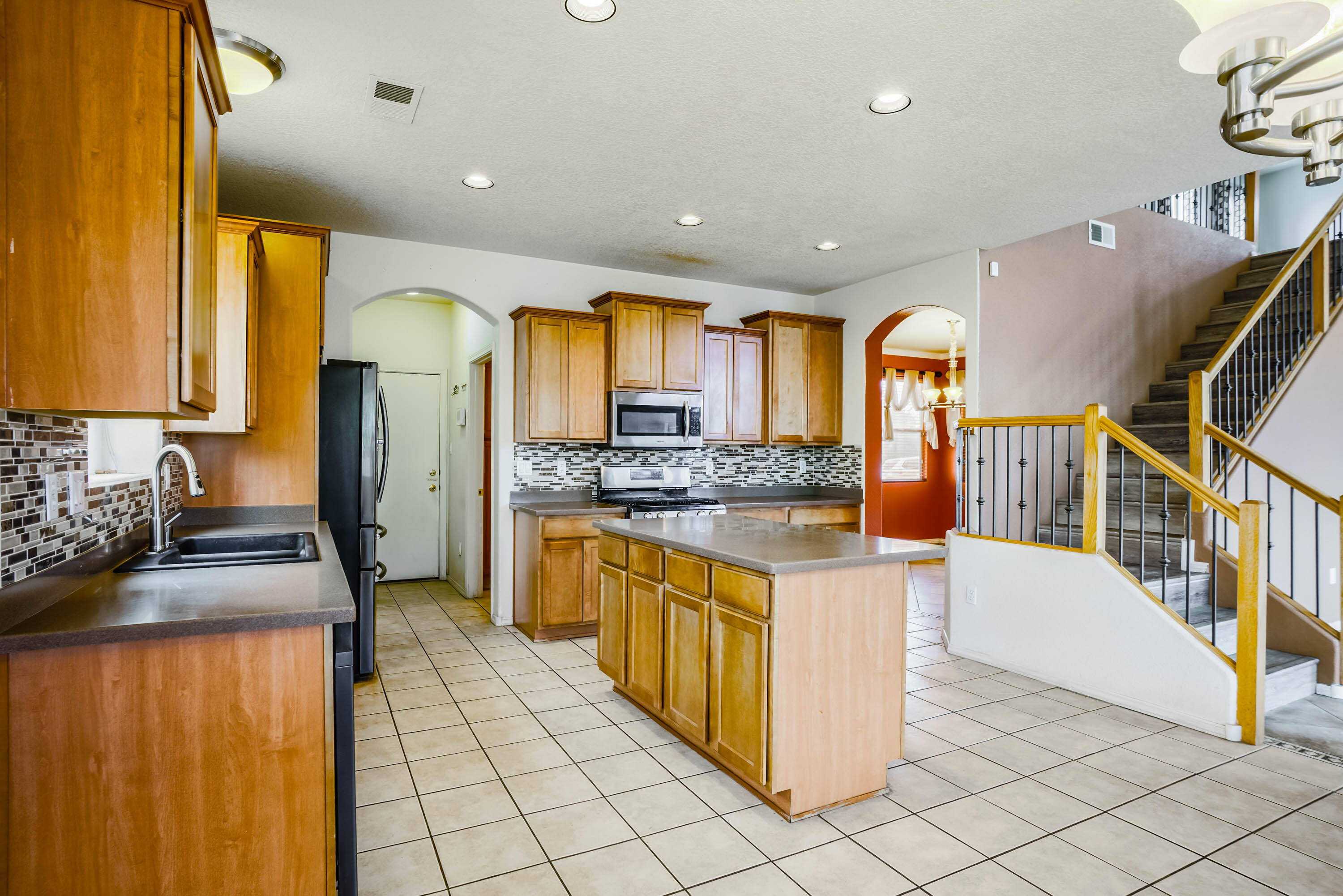 3605 OASIS SPRINGS Road NE