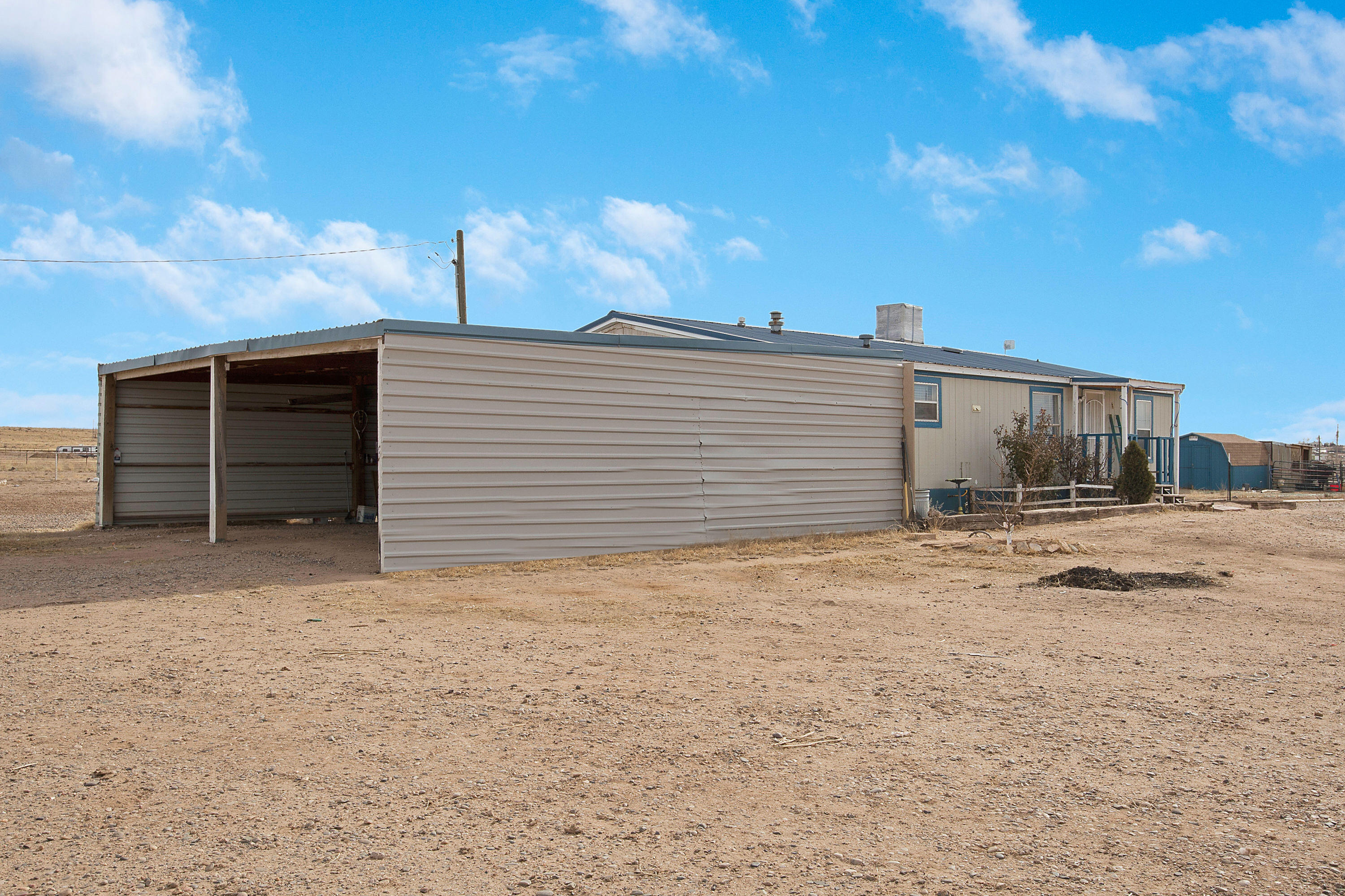 2 STOREY Avenue