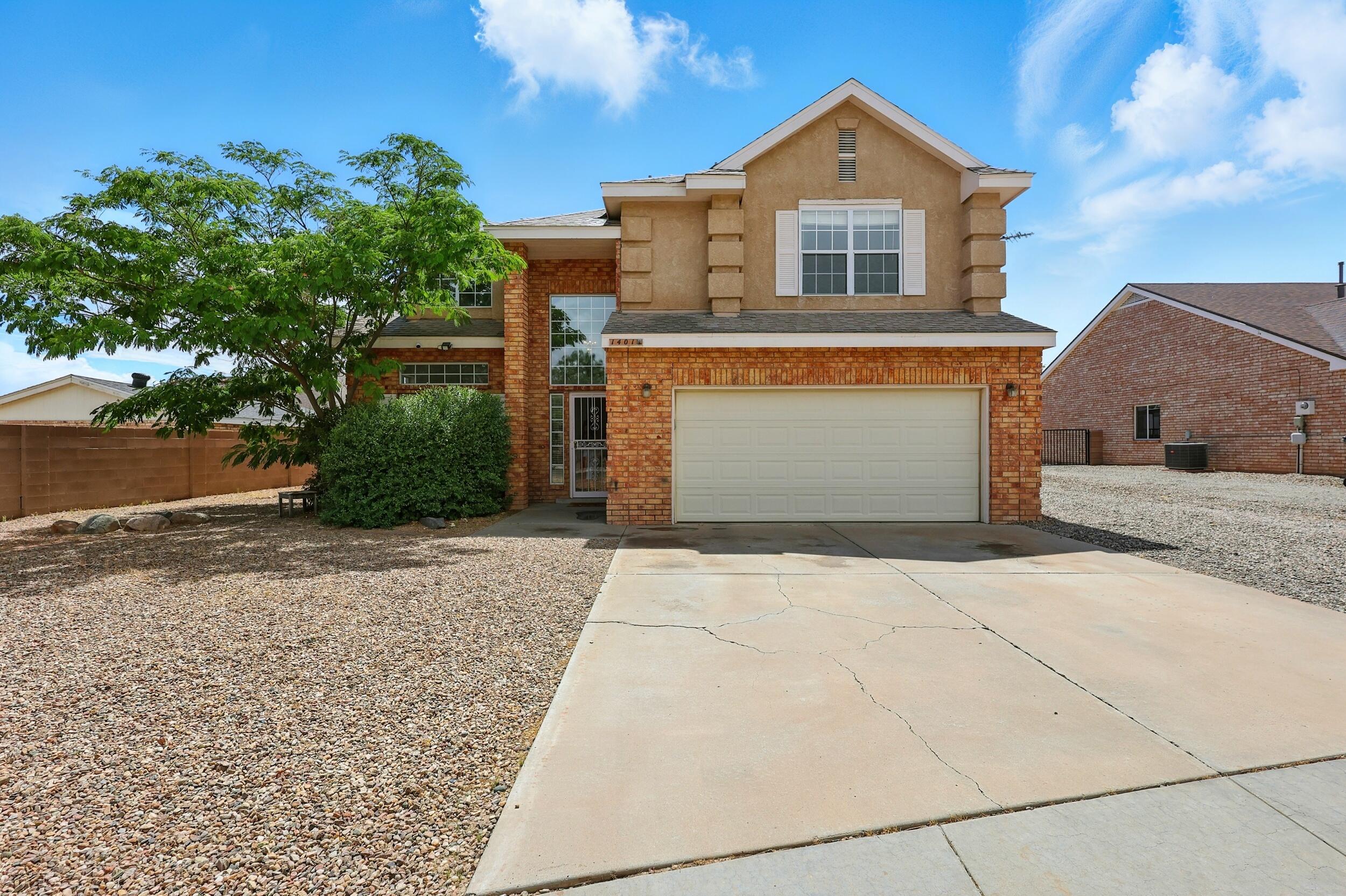 1401 CERRO CRESTADO Drive NW