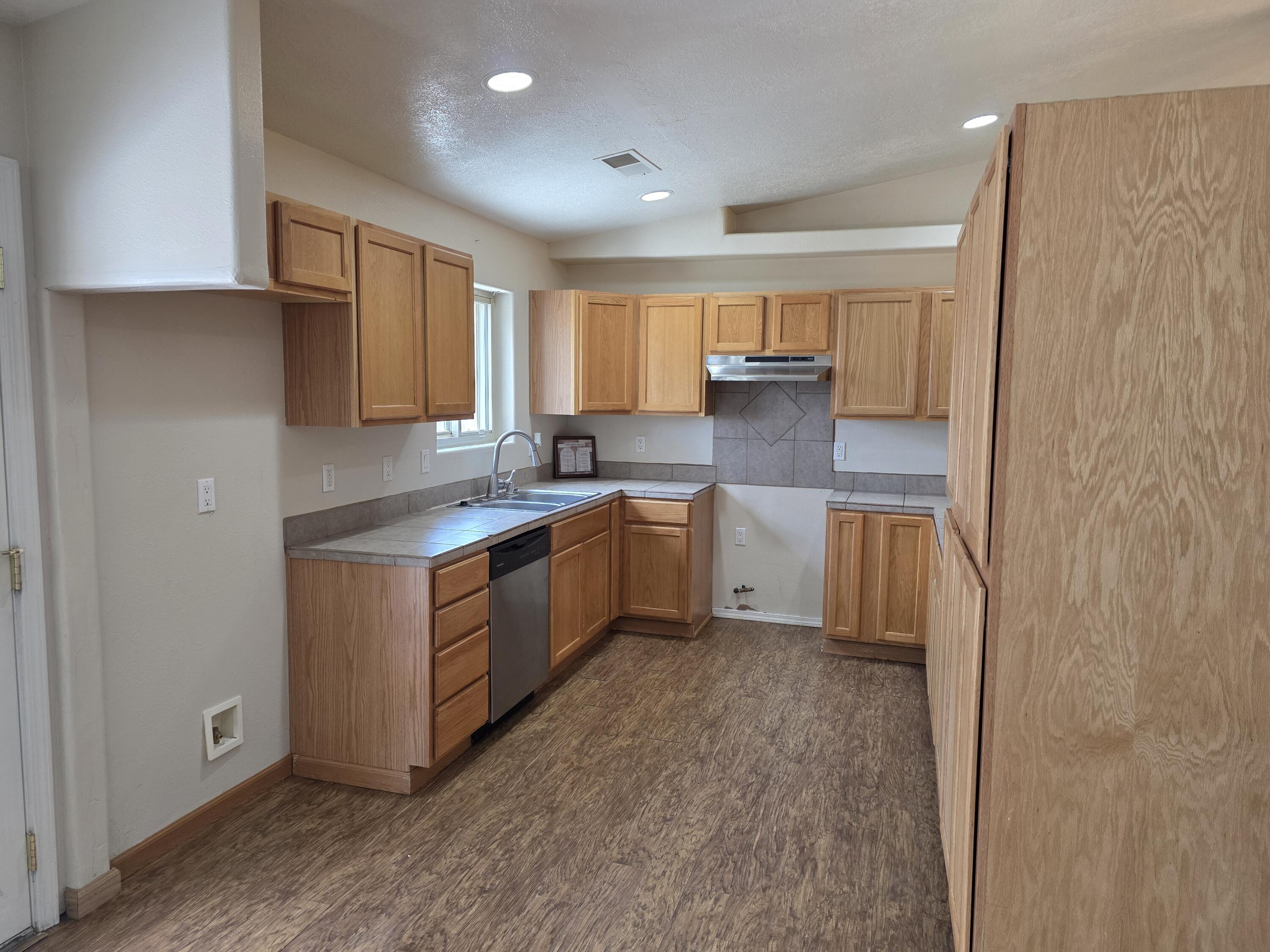 8 REVELATIONS Place SW