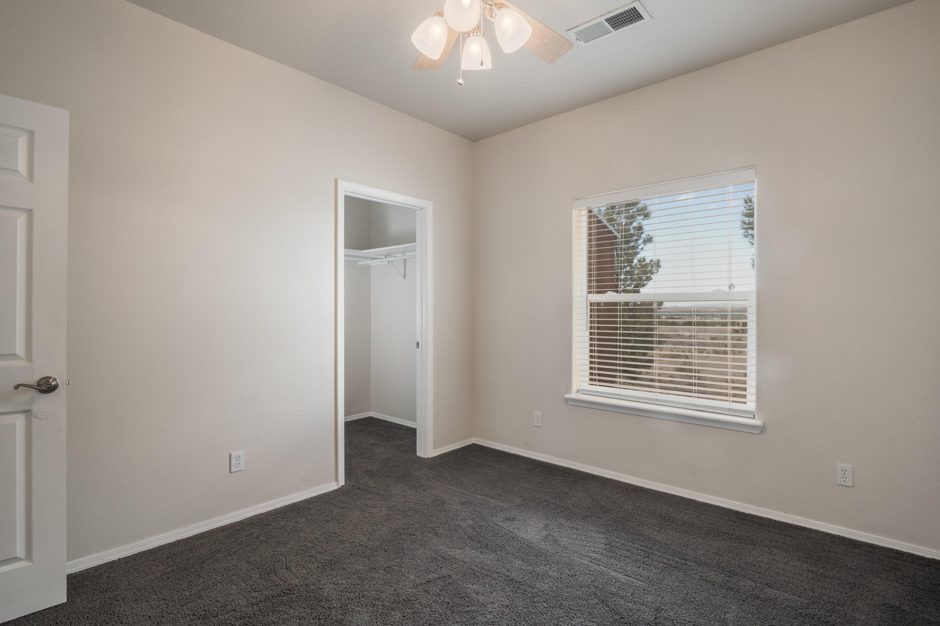 1002 EVERGREEN Drive