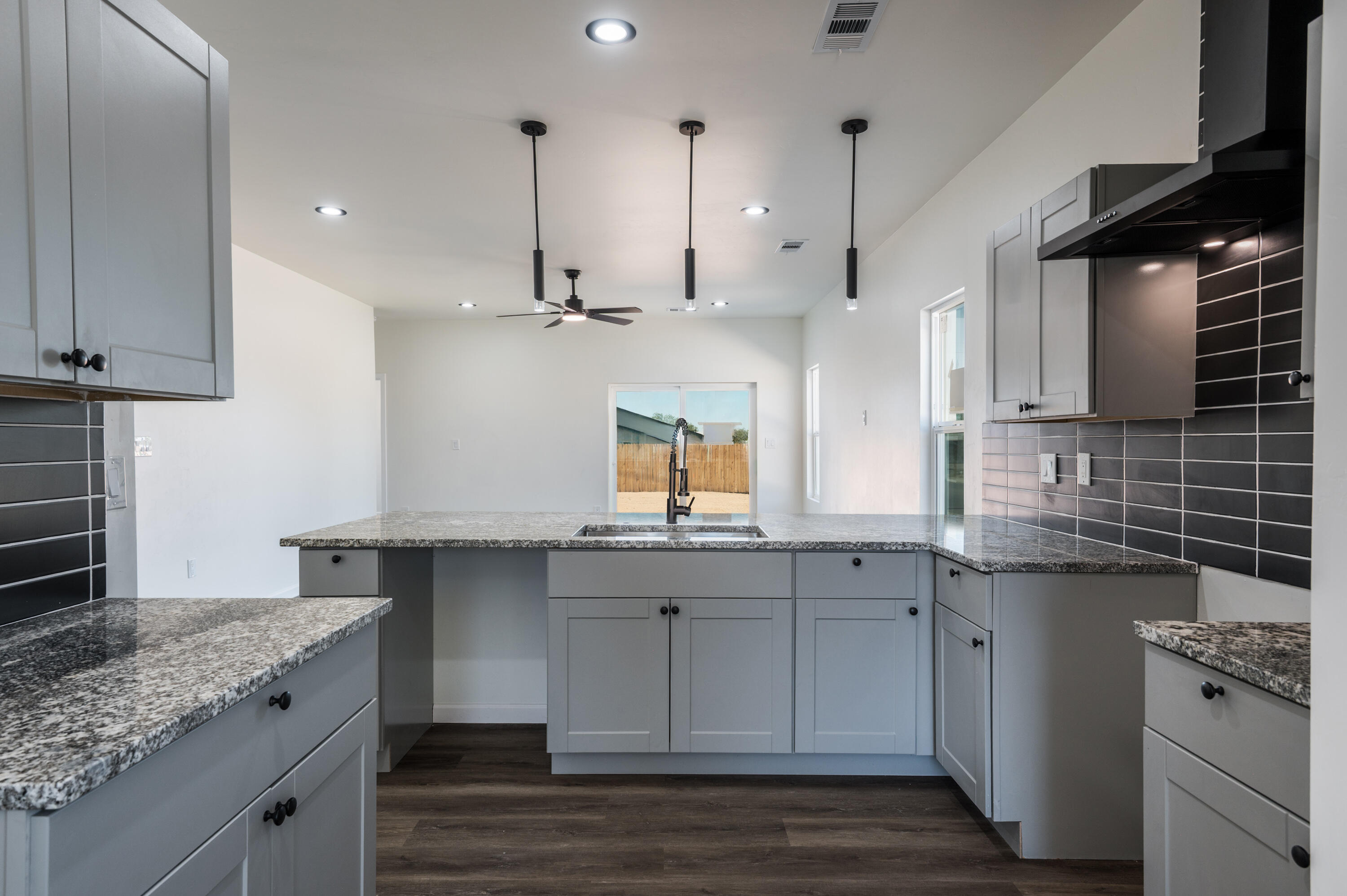 251 Maxine Street NE