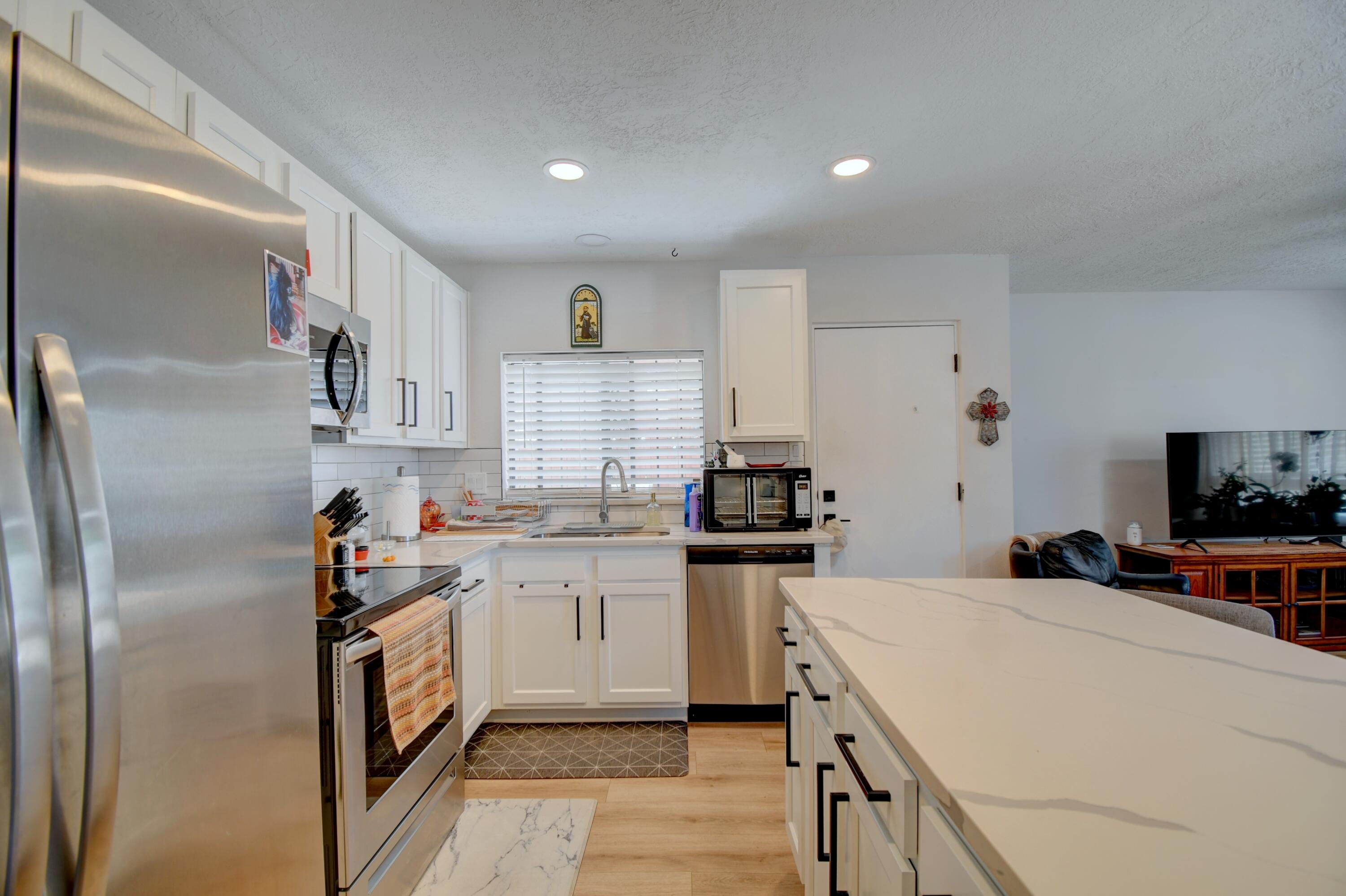 5005 ORION Avenue NW