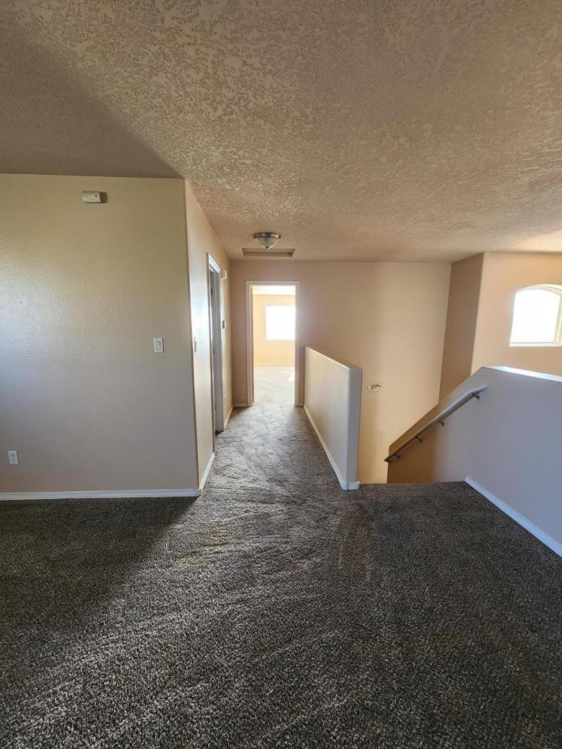 1735 Avenida Real NW