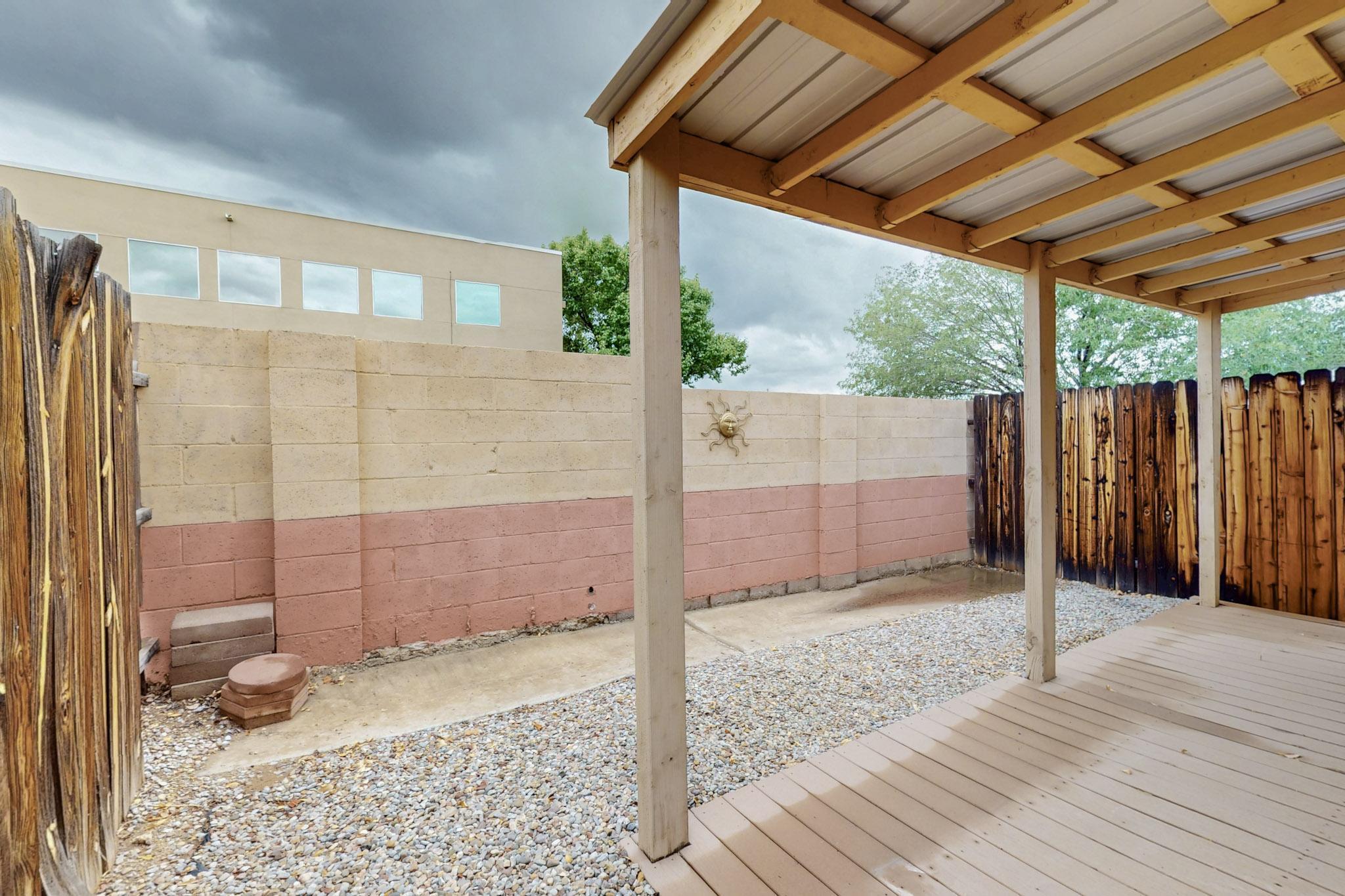 9708 Lagrima De Oro Road NE