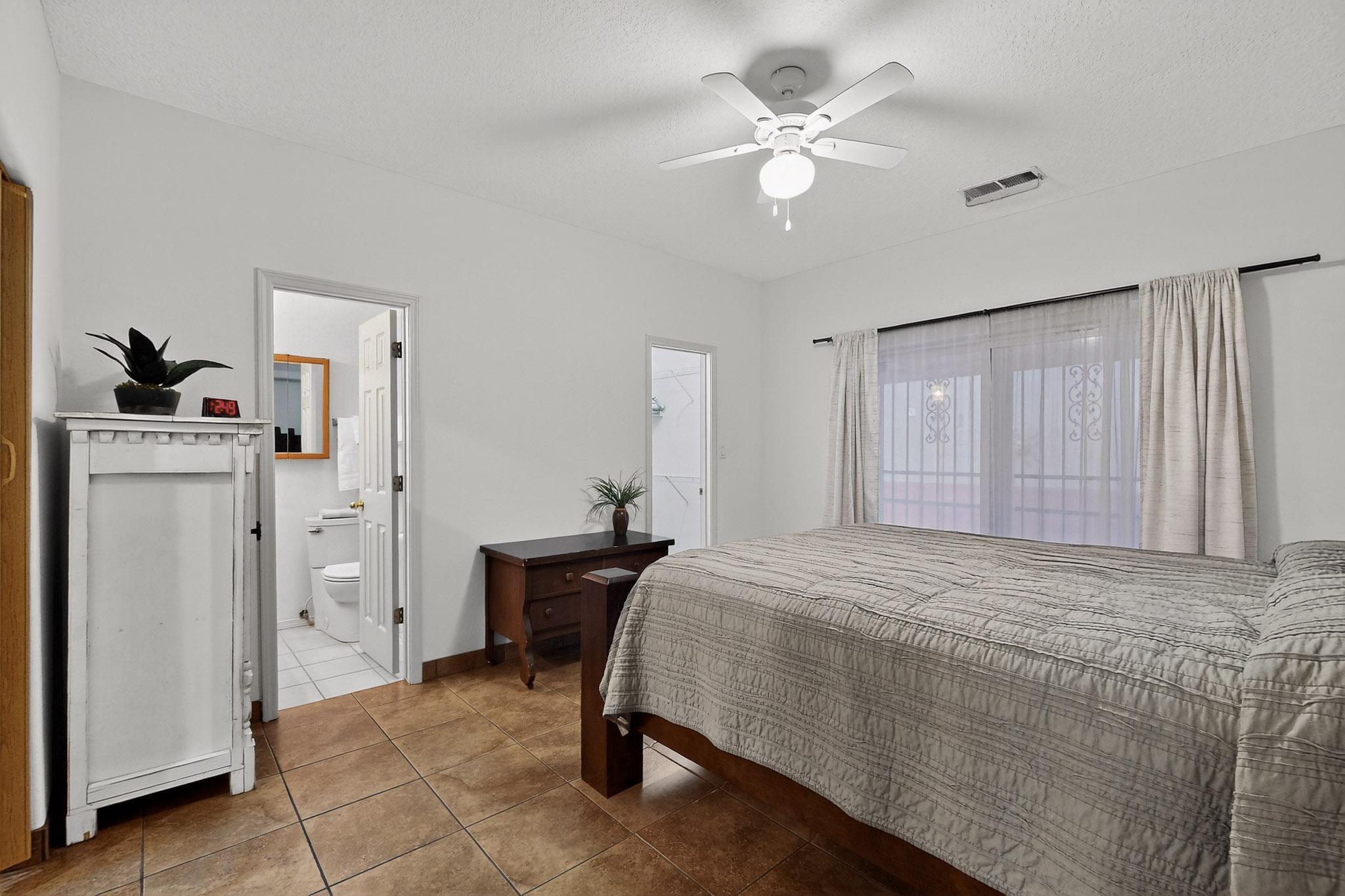 9708 Lagrima De Oro Road NE