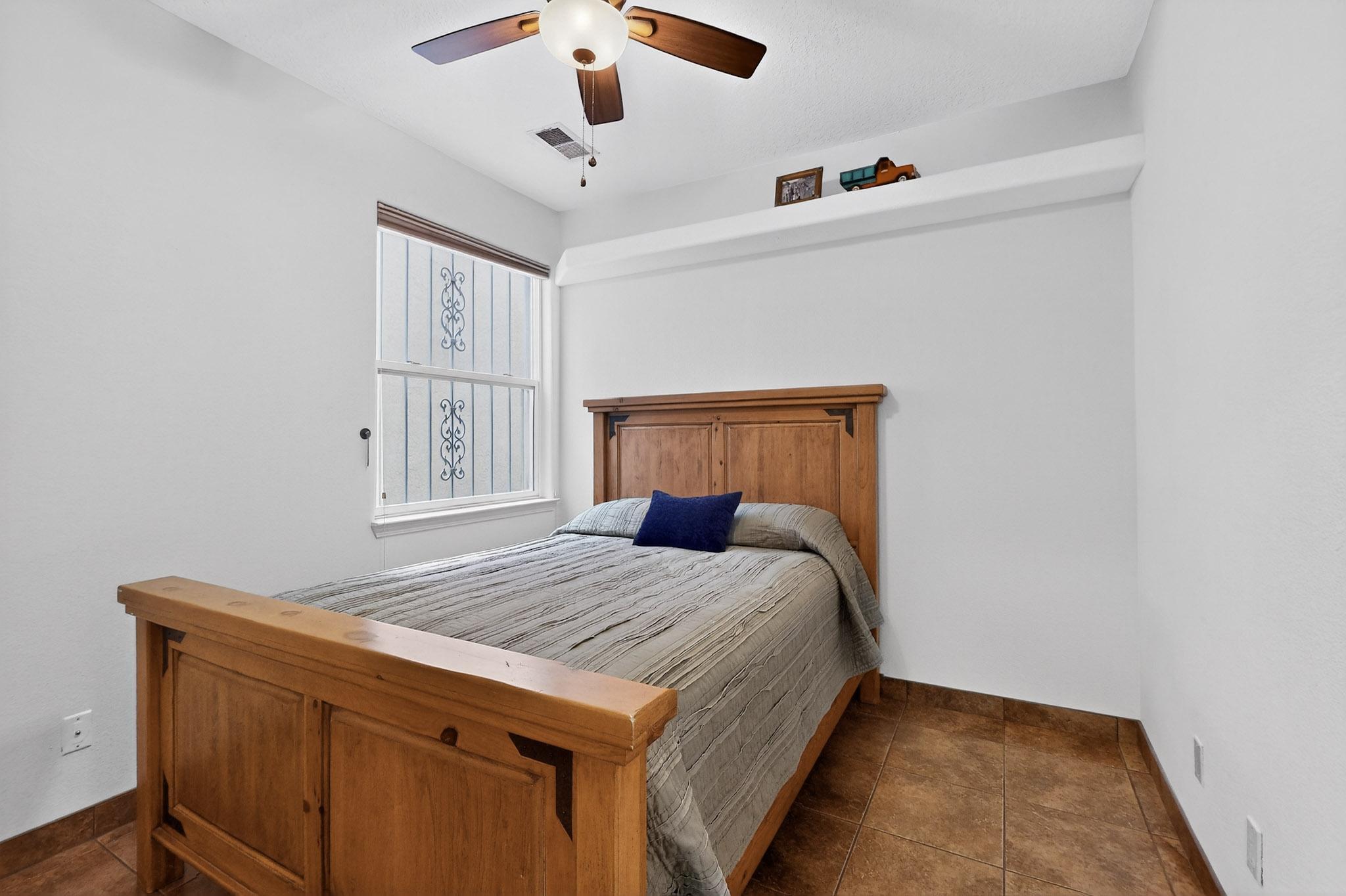 9708 Lagrima De Oro Road NE