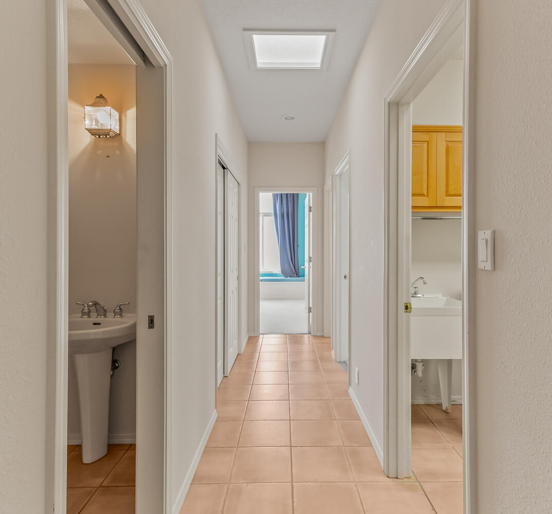 12511 ELENA Drive NE