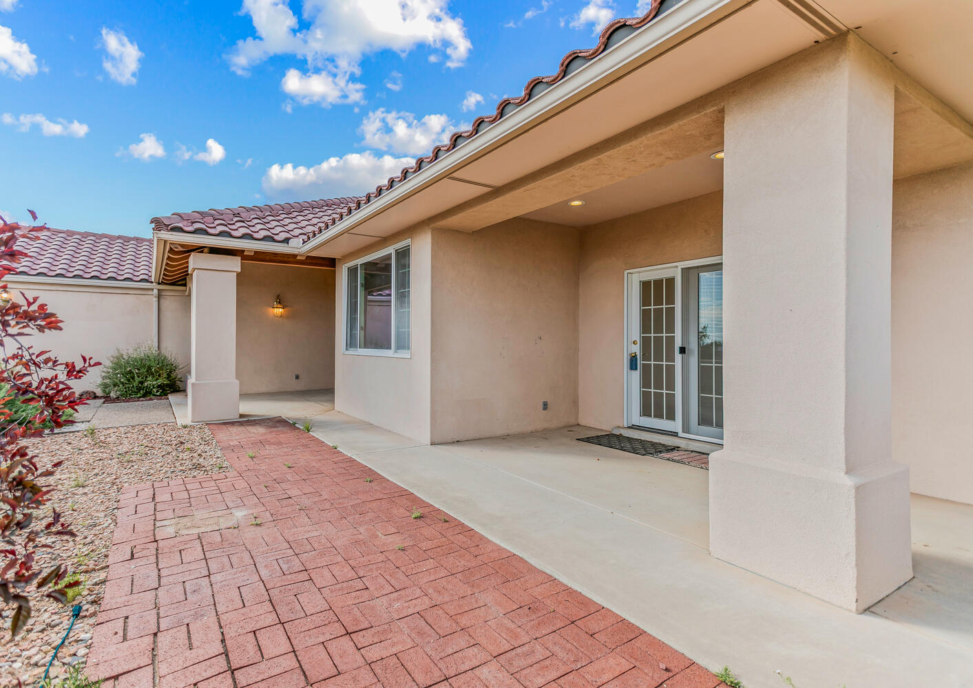 12511 ELENA Drive NE