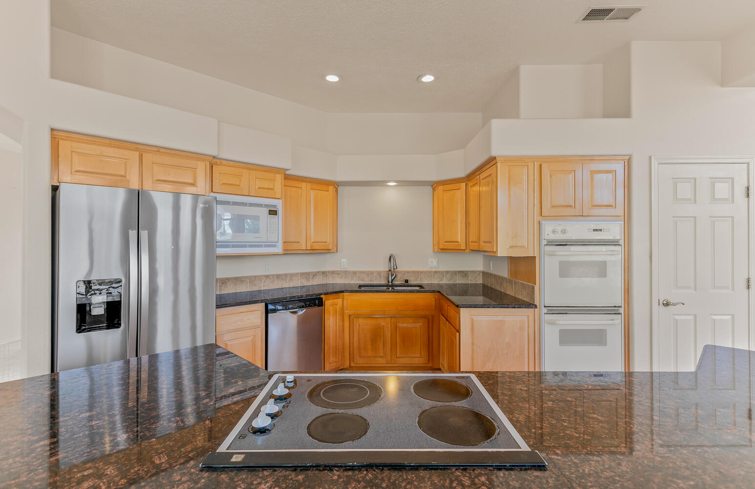 12511 ELENA Drive NE