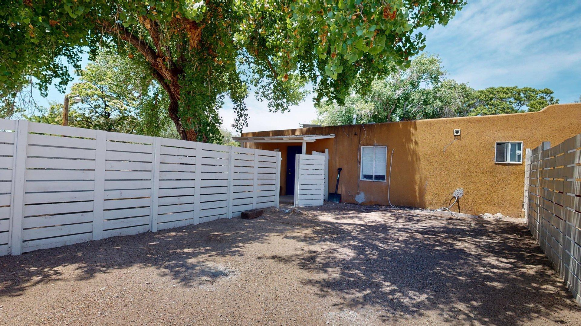 1207 Barelas Road SW