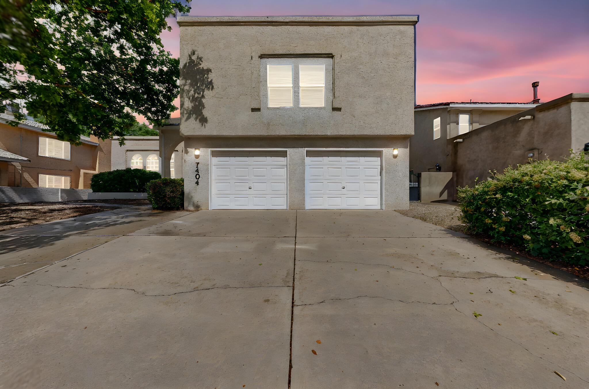 7404 COACHMAN Street NE