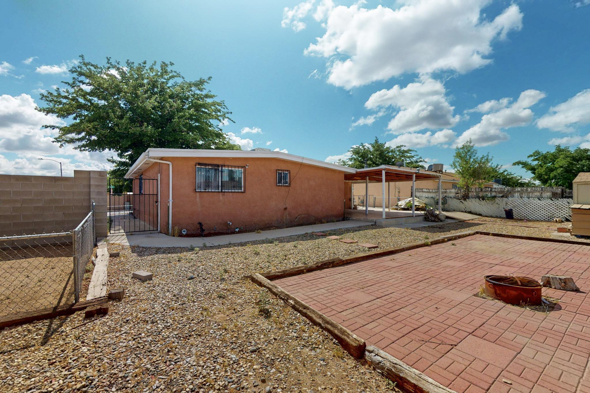 1001 BLAZICK Street SW