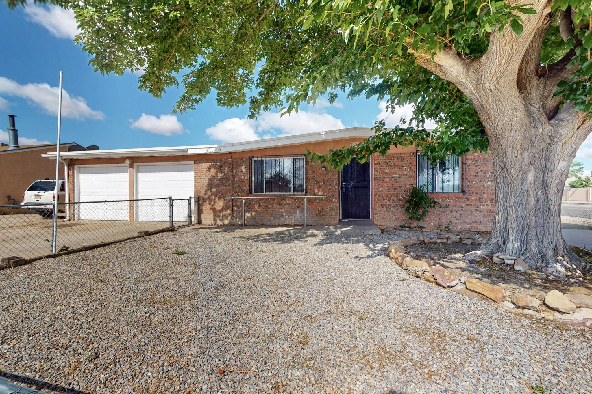 1001 BLAZICK Street SW