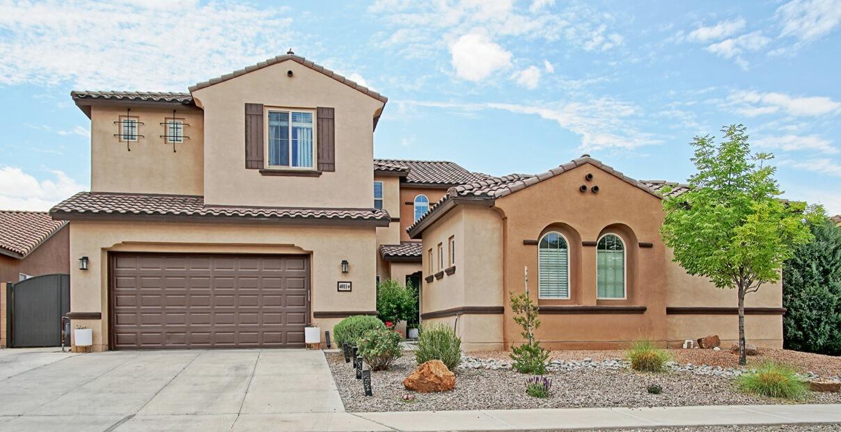 4011 PLAZA COLINA Lane NE