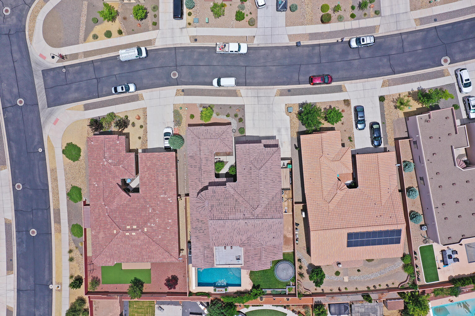 4011 PLAZA COLINA Lane NE