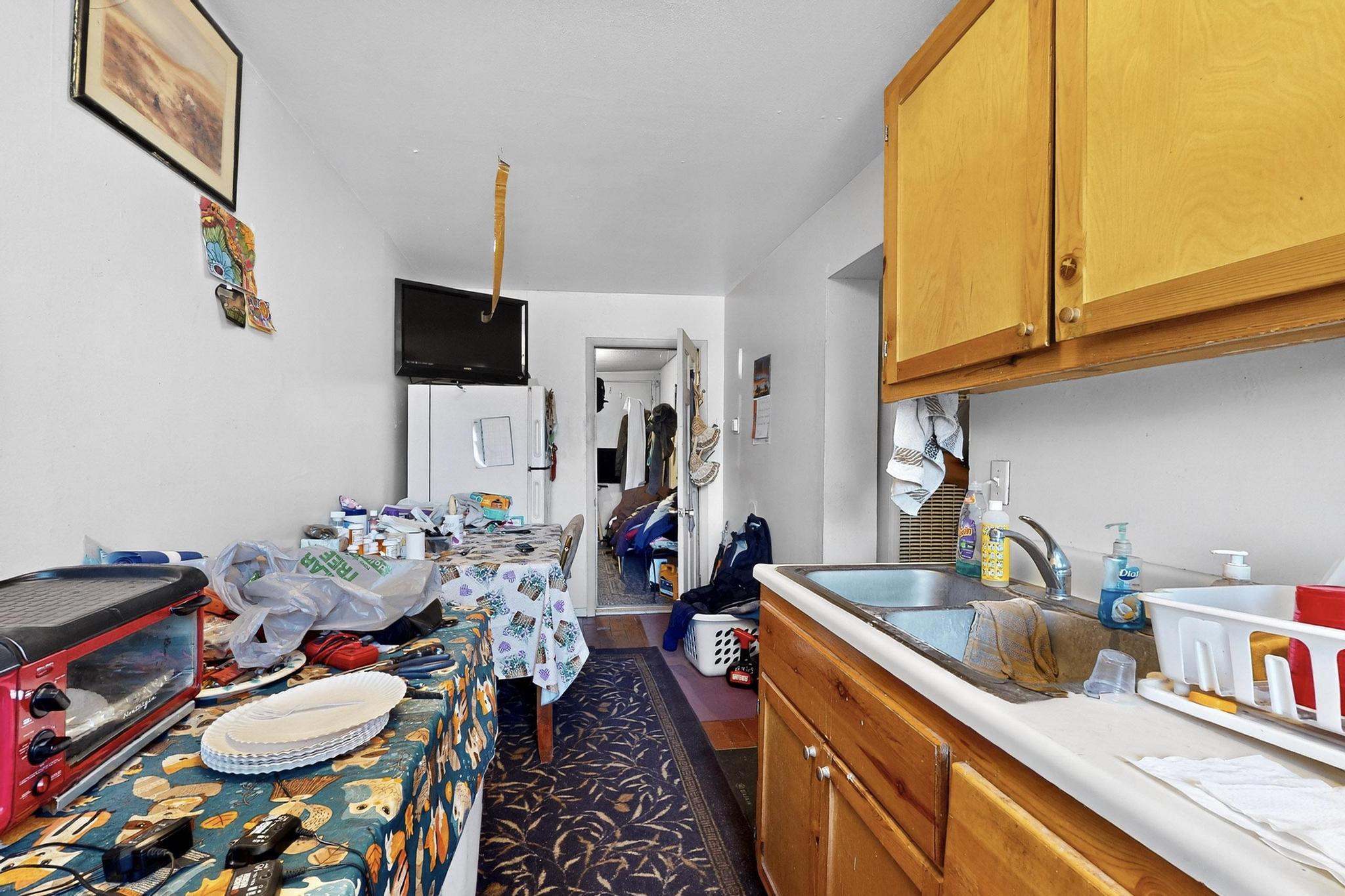 207 VERMONT Street NE