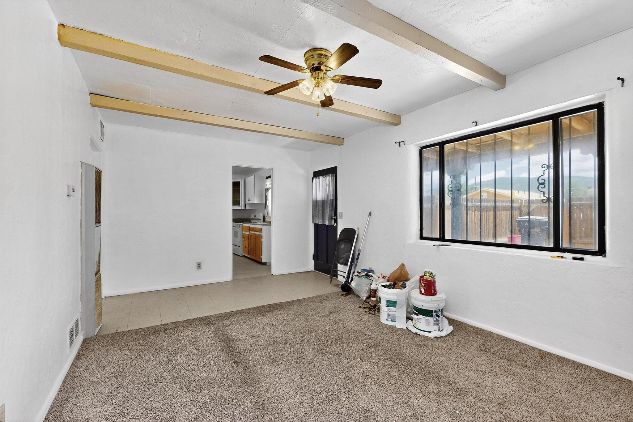 207 VERMONT Street NE