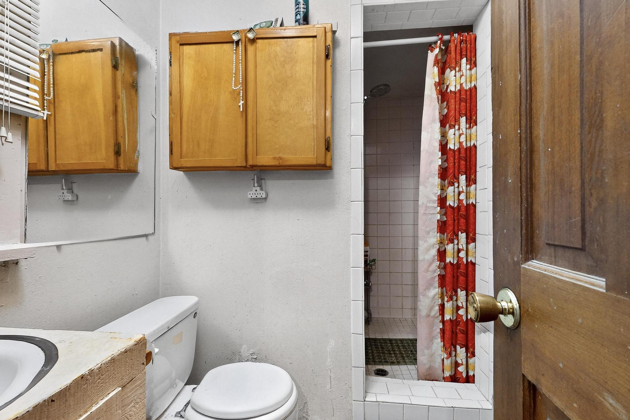 207 VERMONT Street NE