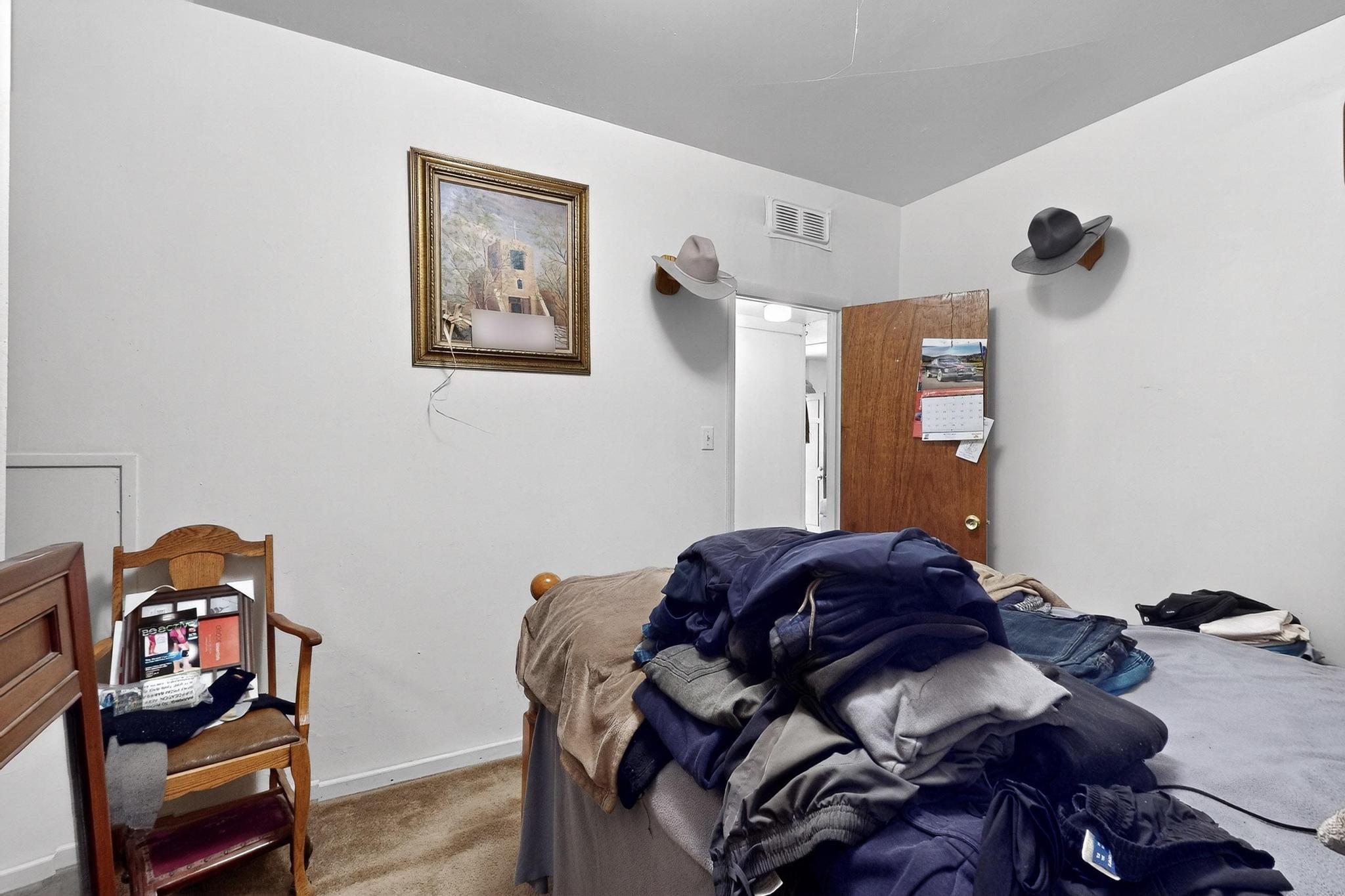 207 VERMONT Street NE