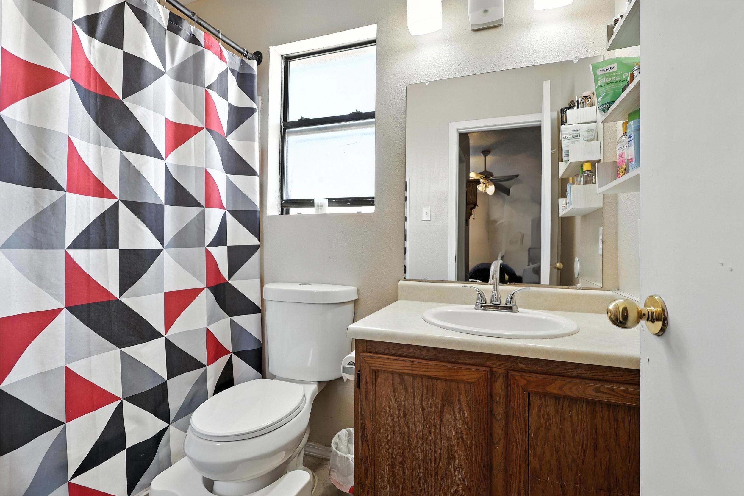 1983 MAESTAS Drive SW