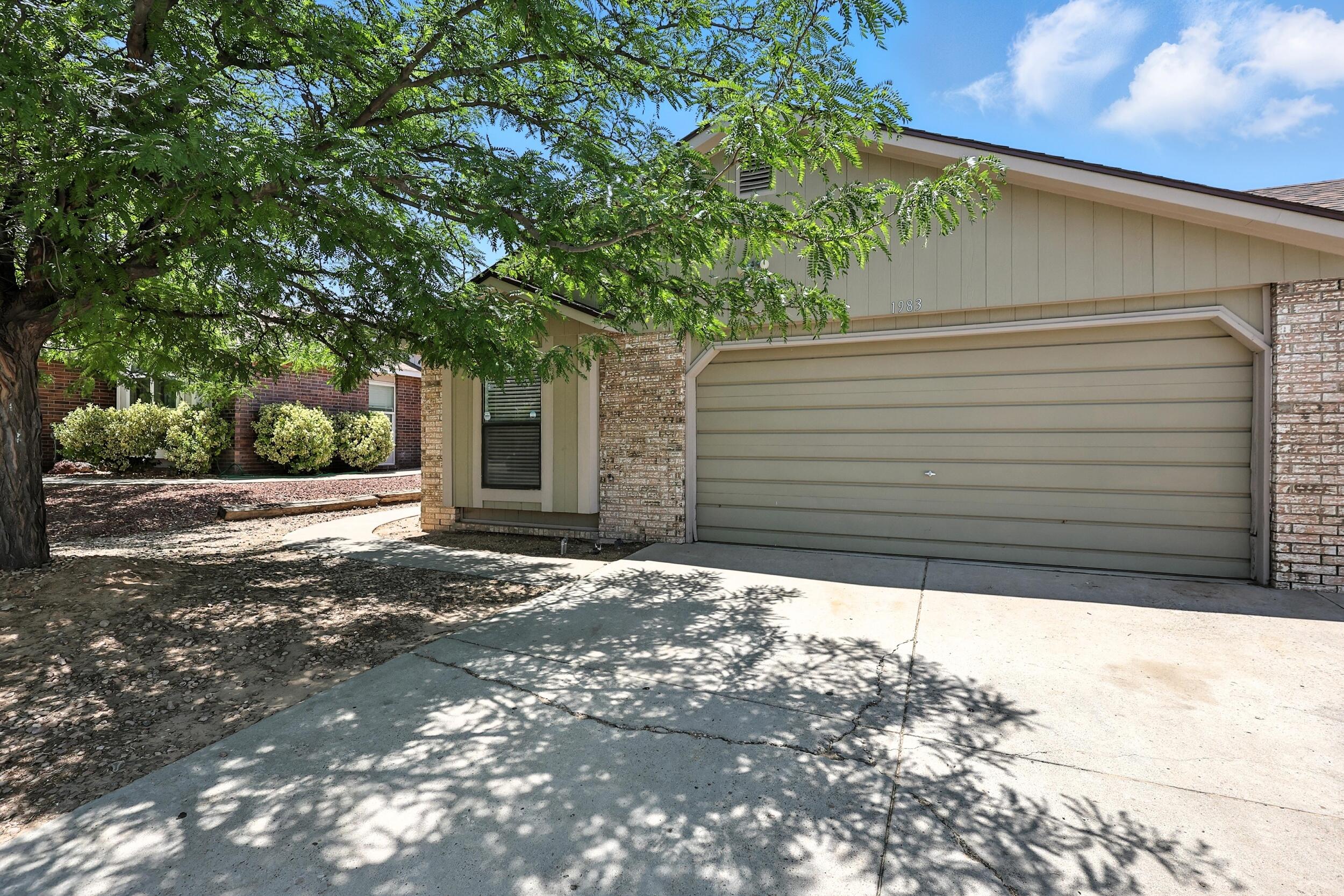 1983 MAESTAS Drive SW