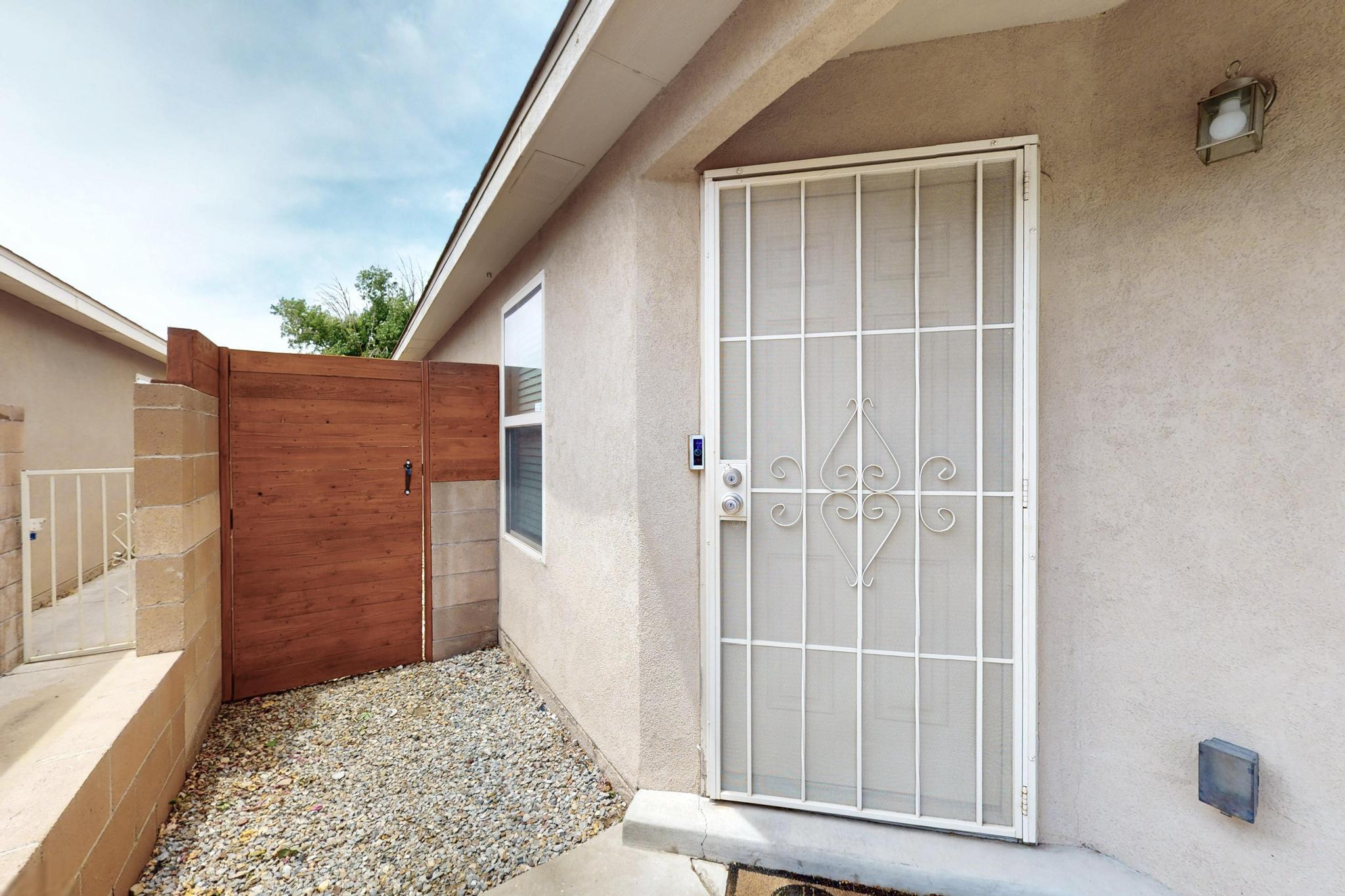1223 Telstar Loop NW
