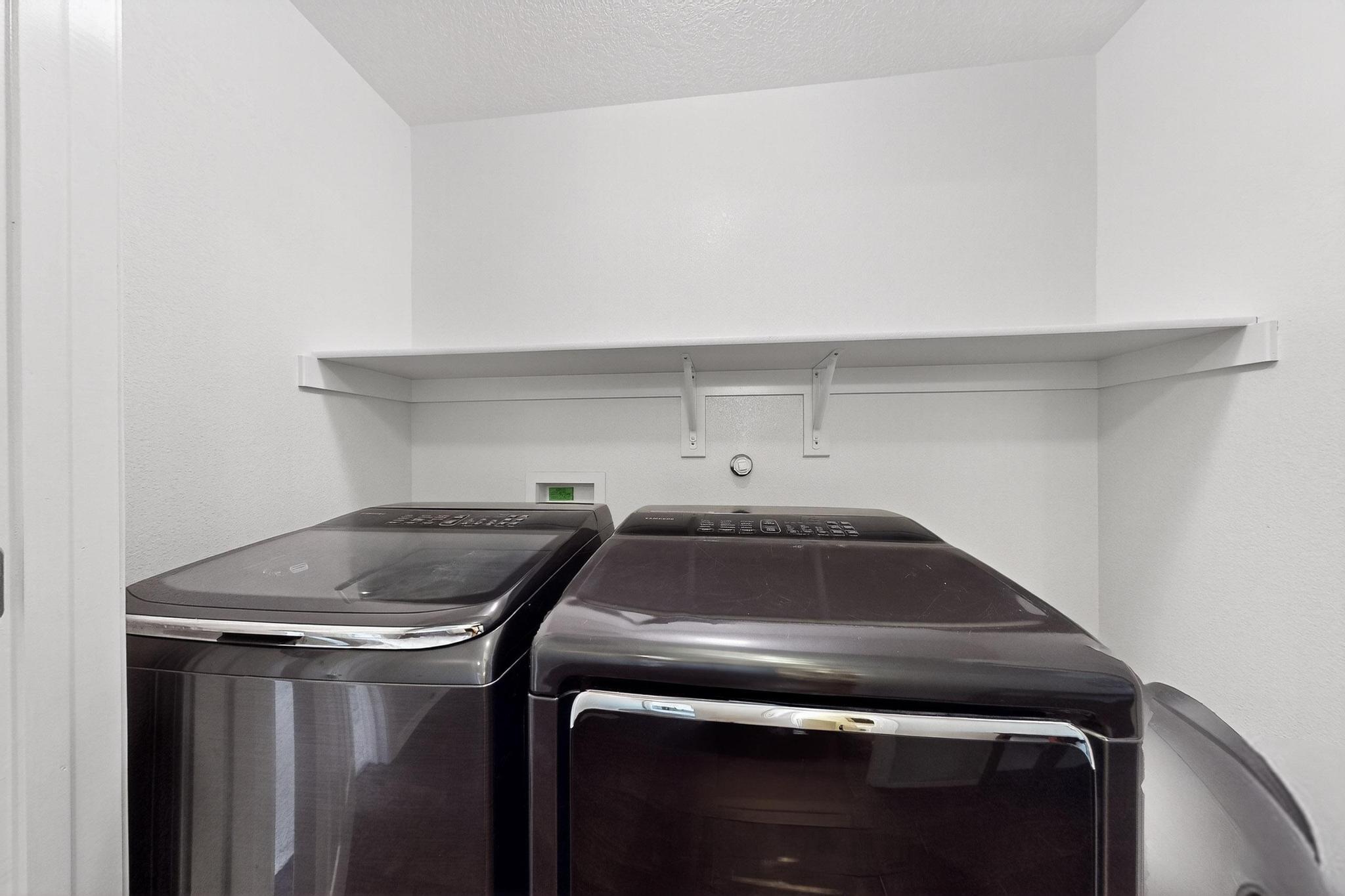 1223 Telstar Loop NW