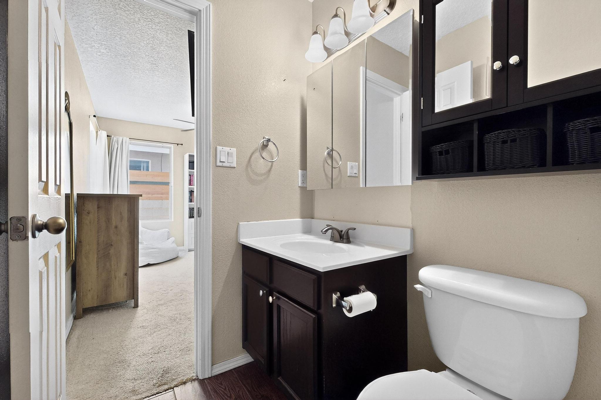 1223 Telstar Loop NW