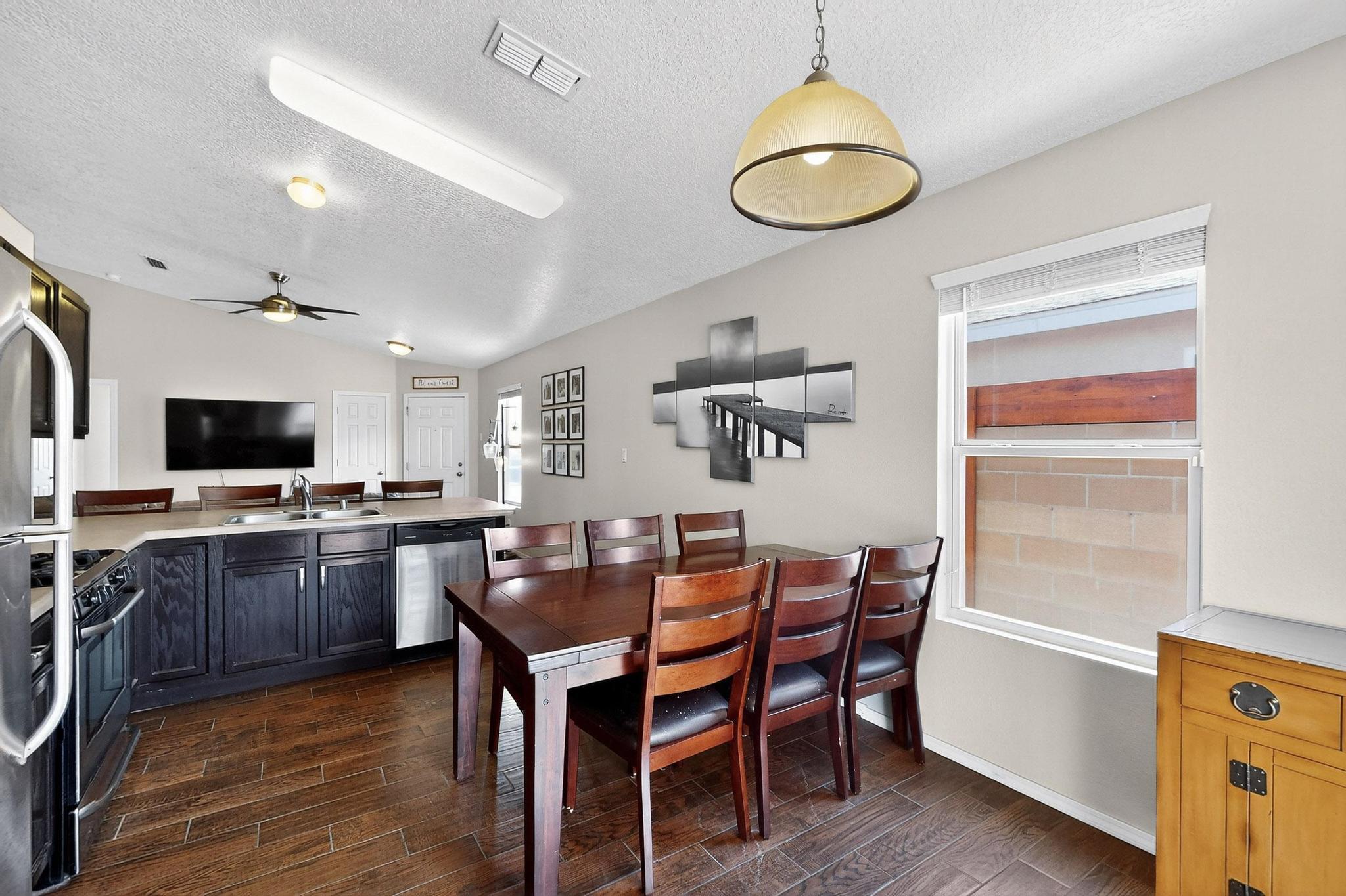 1223 Telstar Loop NW