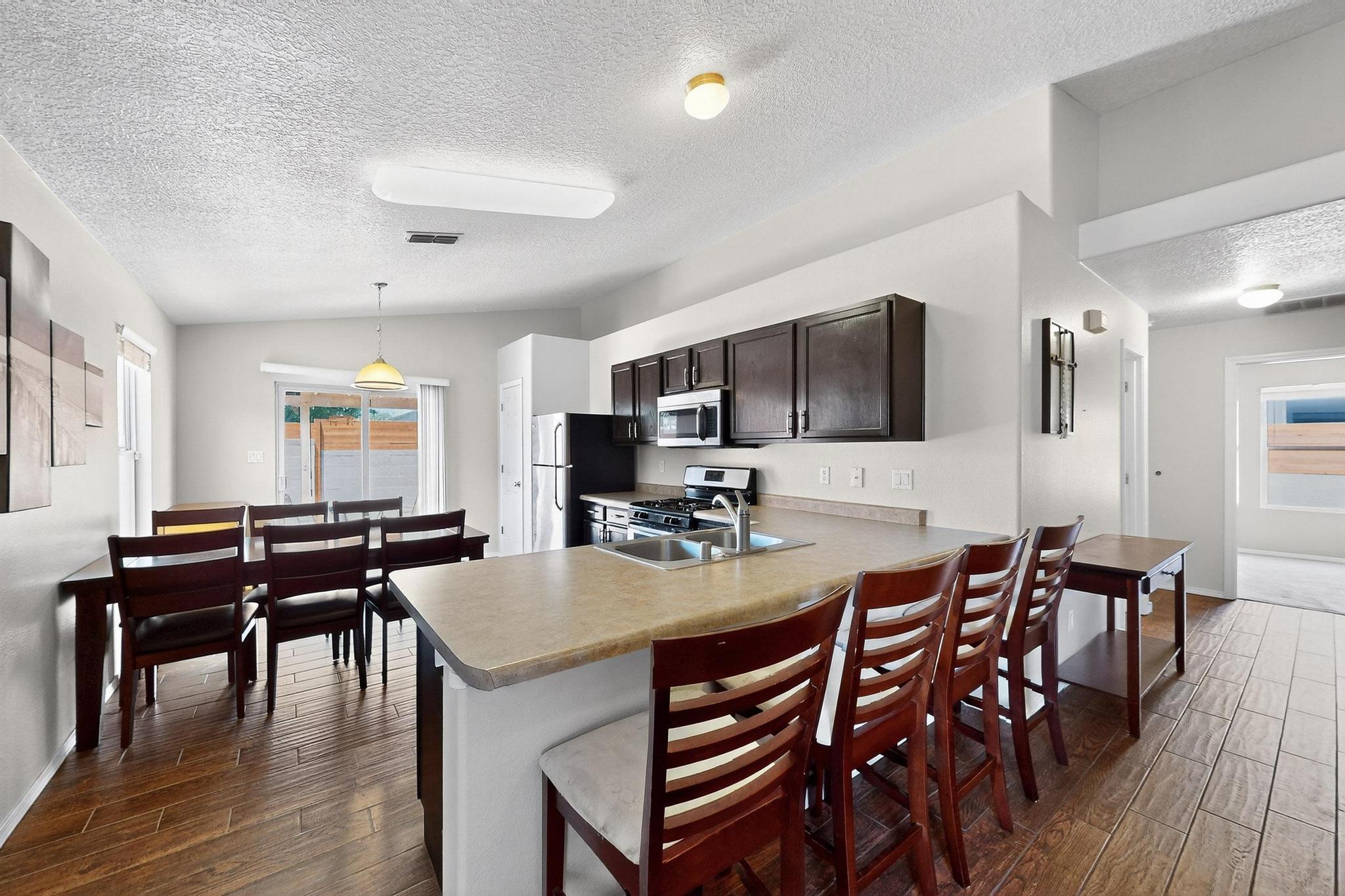 1223 Telstar Loop NW