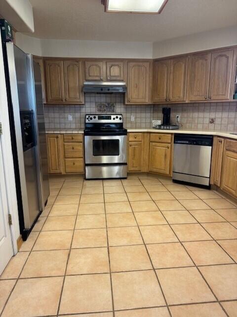 1226 Hilton Place
