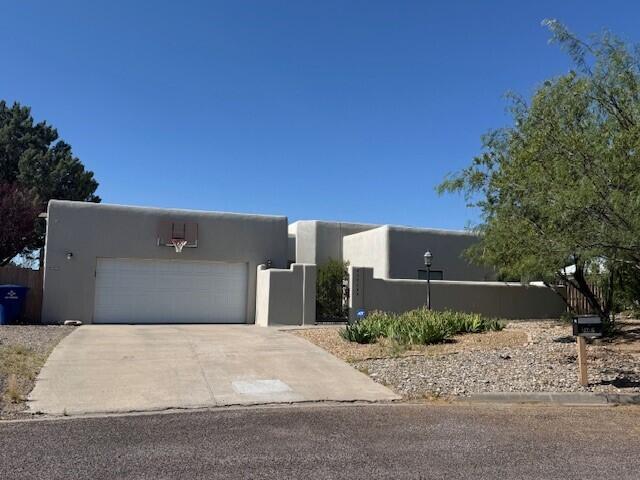 1226 Hilton Place