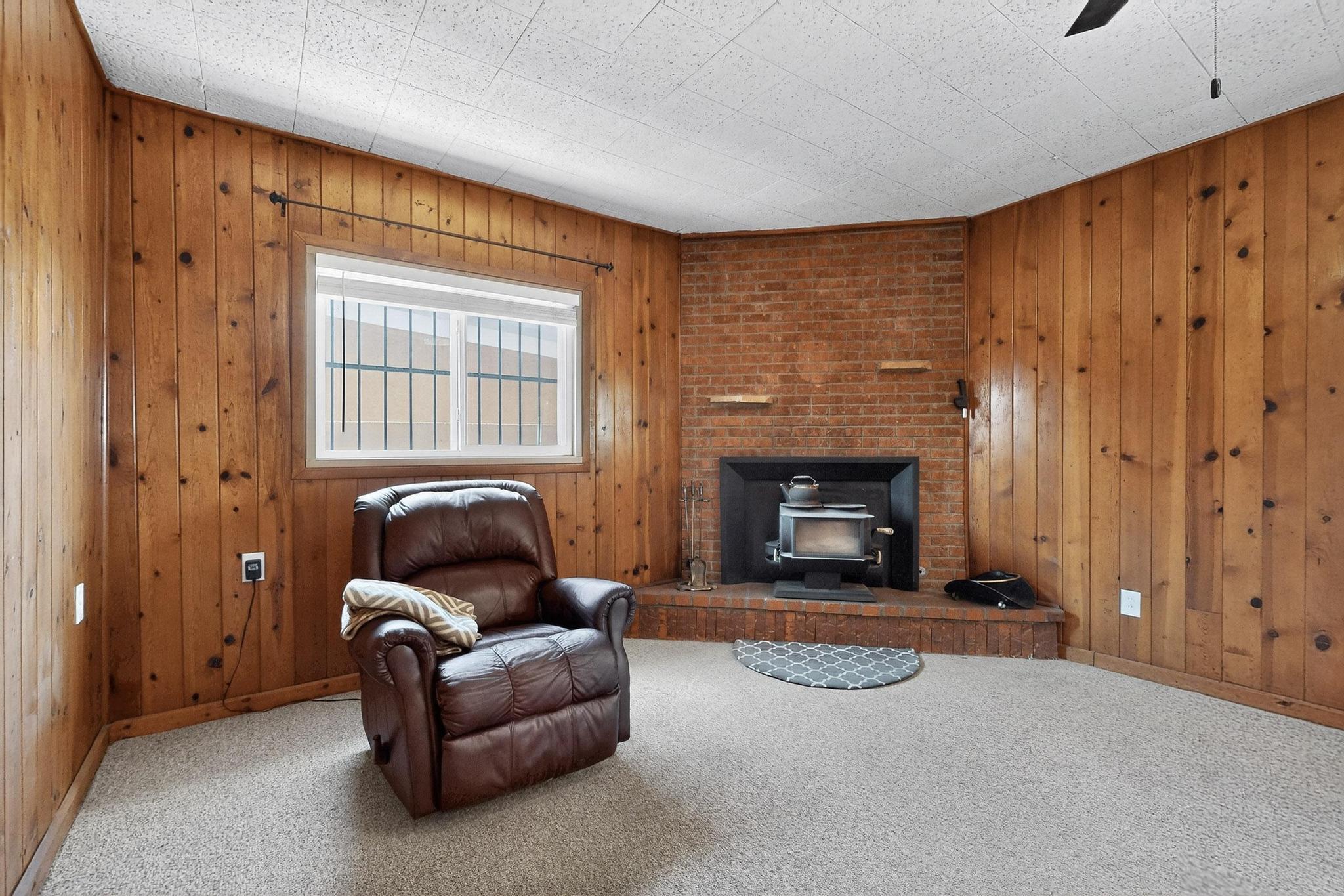 513 MESILLA Street NE