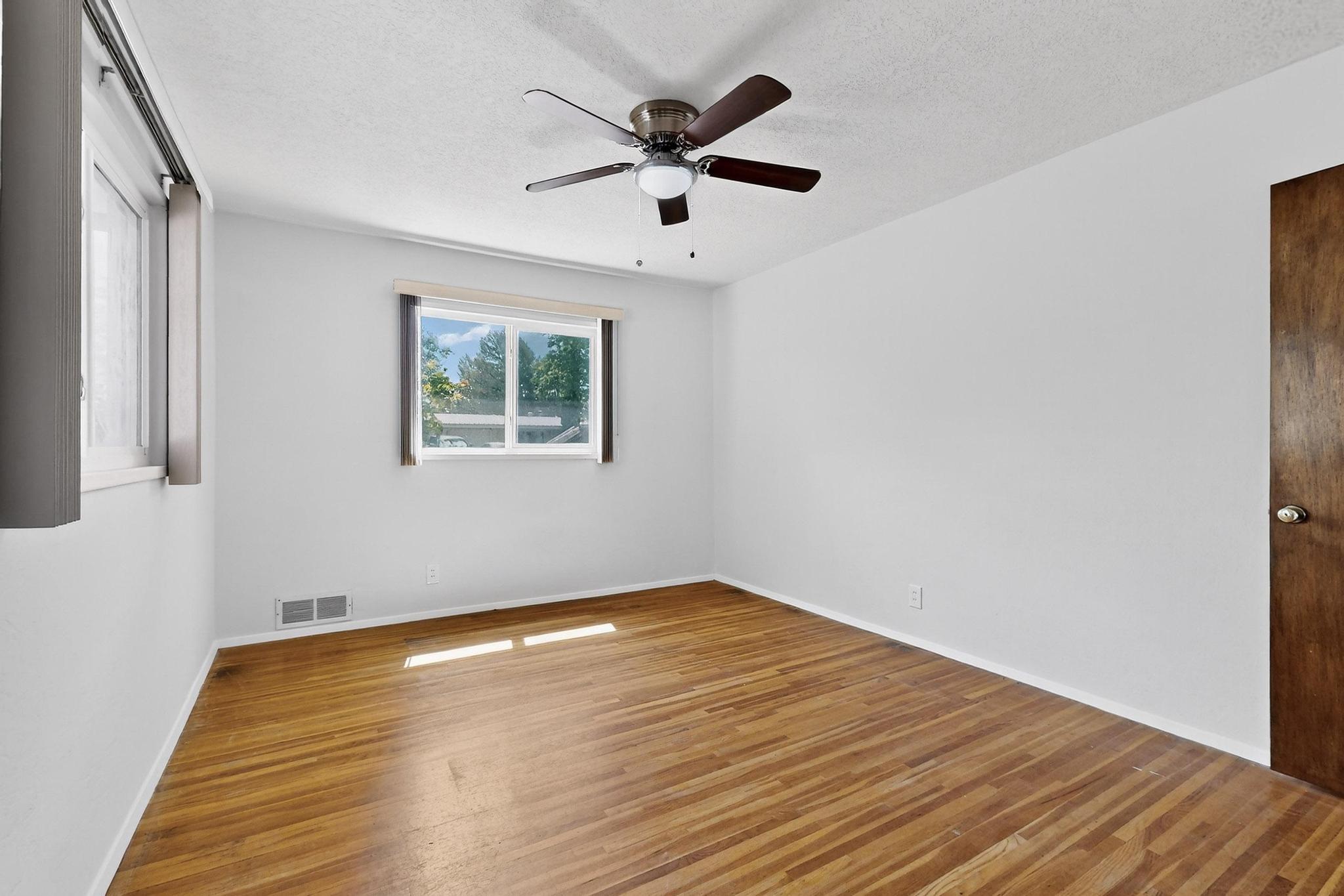 513 MESILLA Street NE