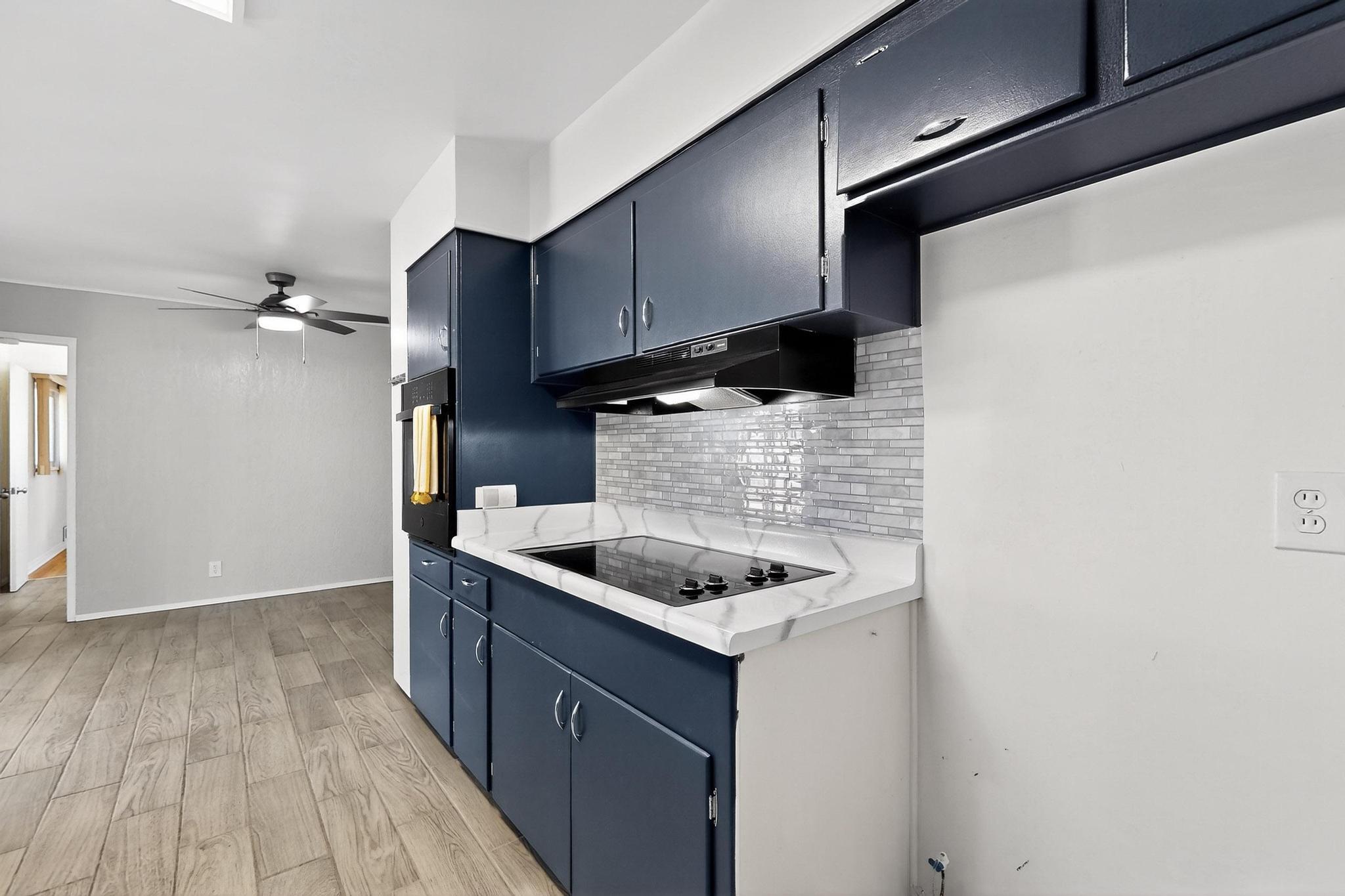 513 MESILLA Street NE