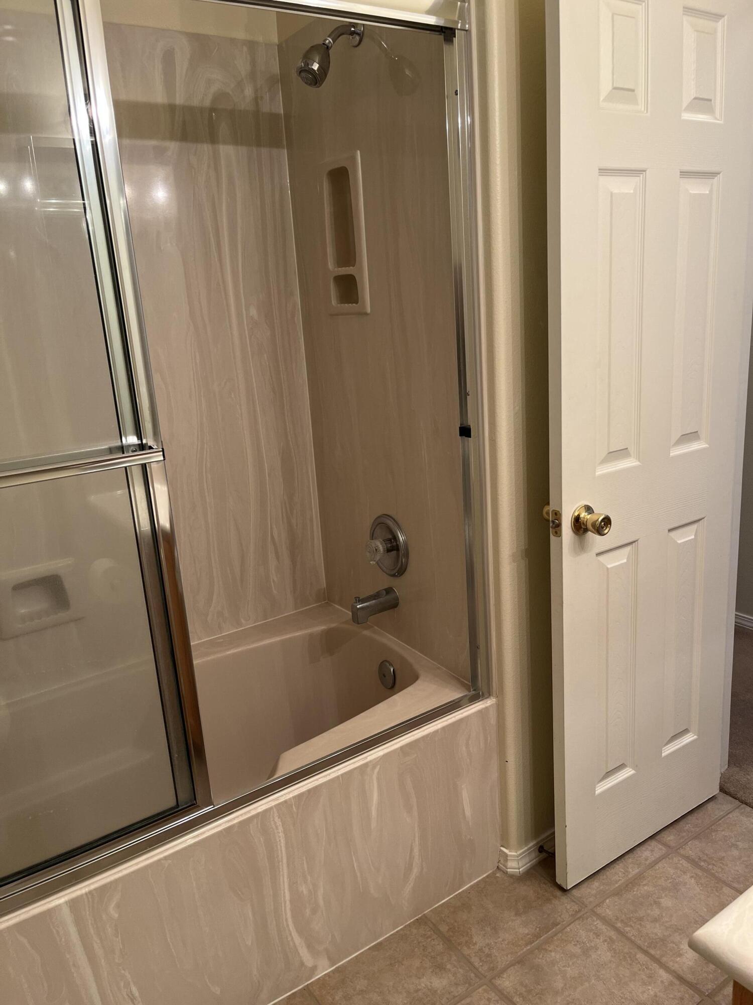 1375 VISTA HILL Court SW