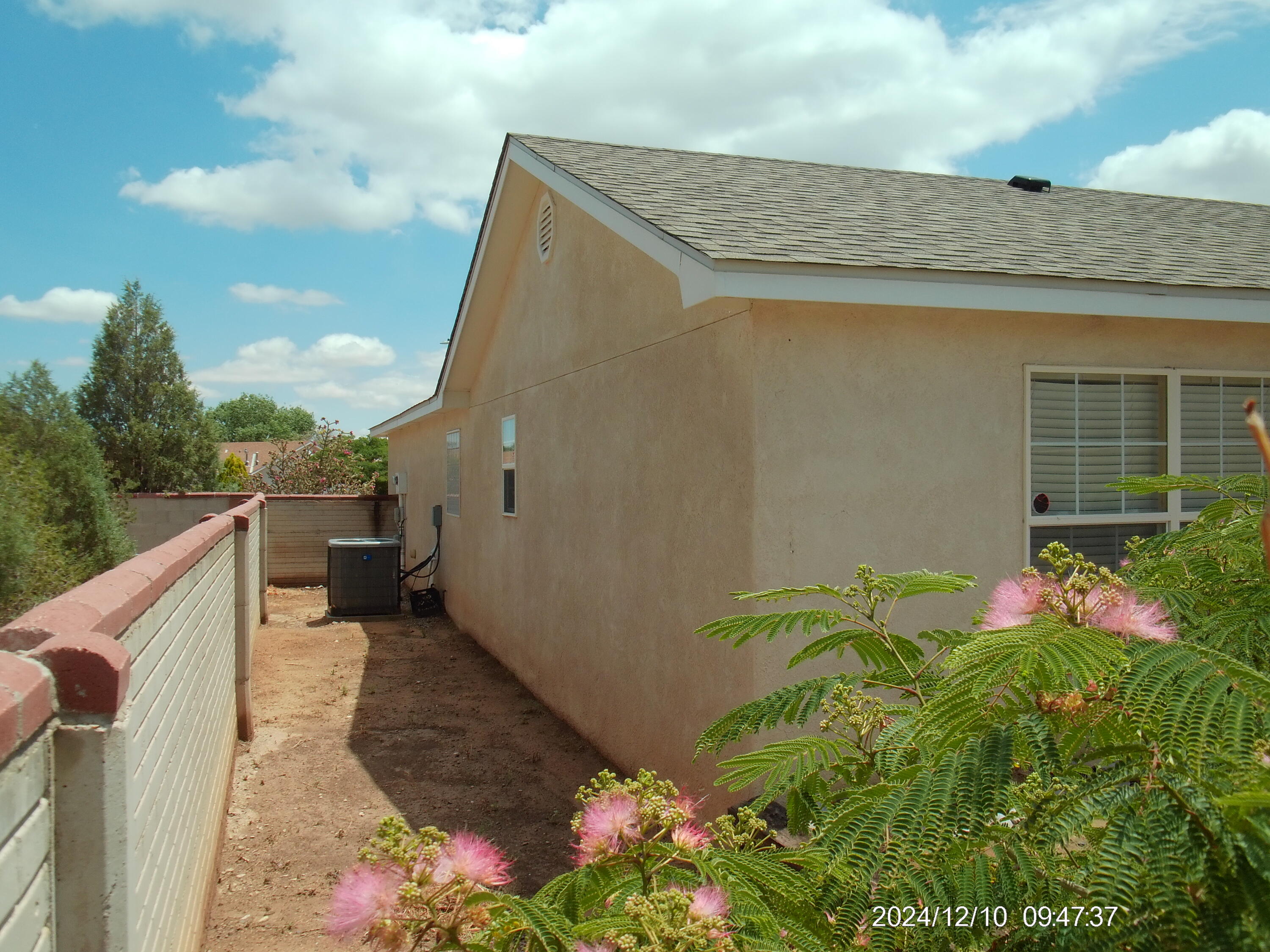 1375 VISTA HILL Court SW