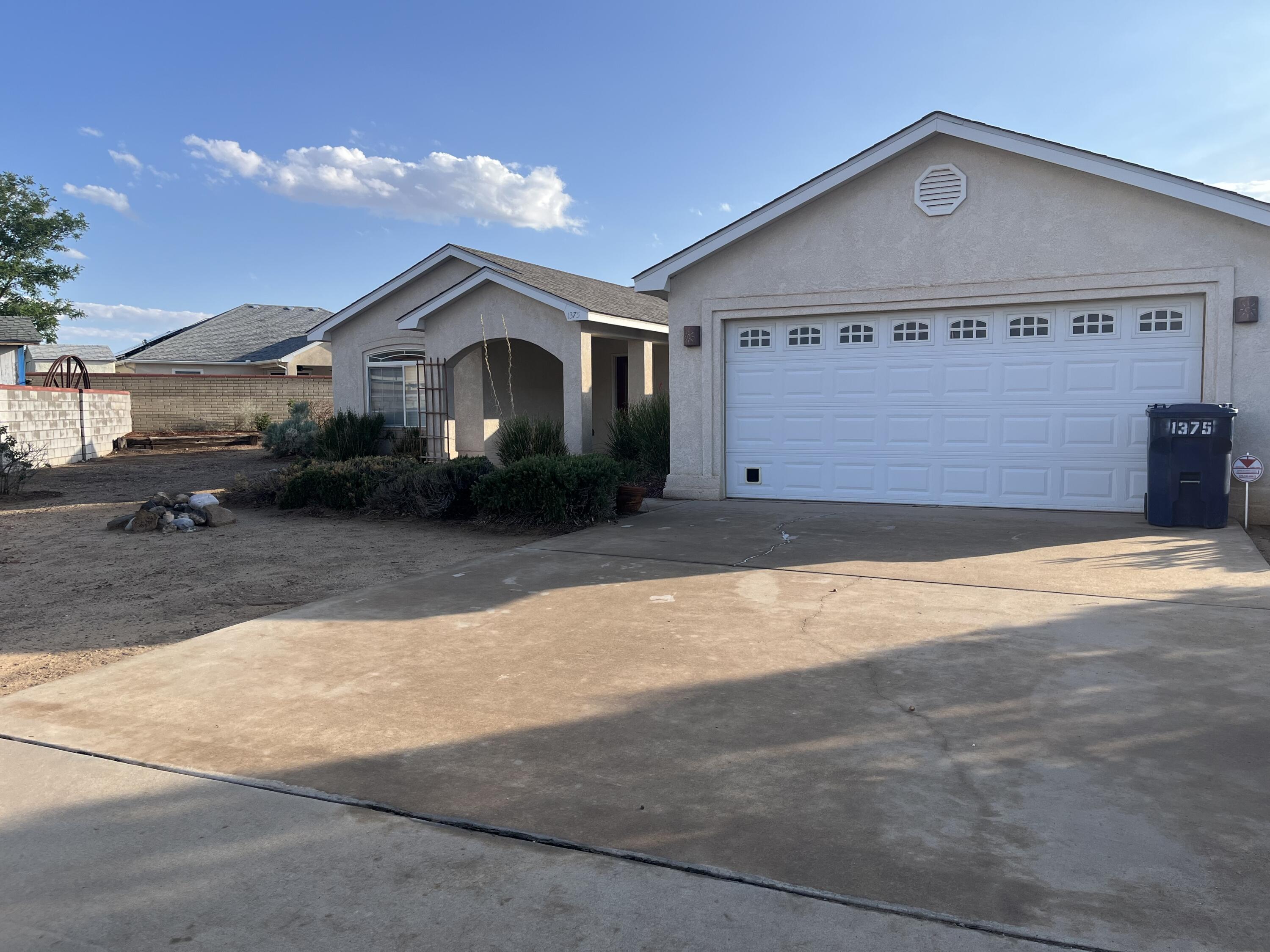 1375 VISTA HILL Court SW