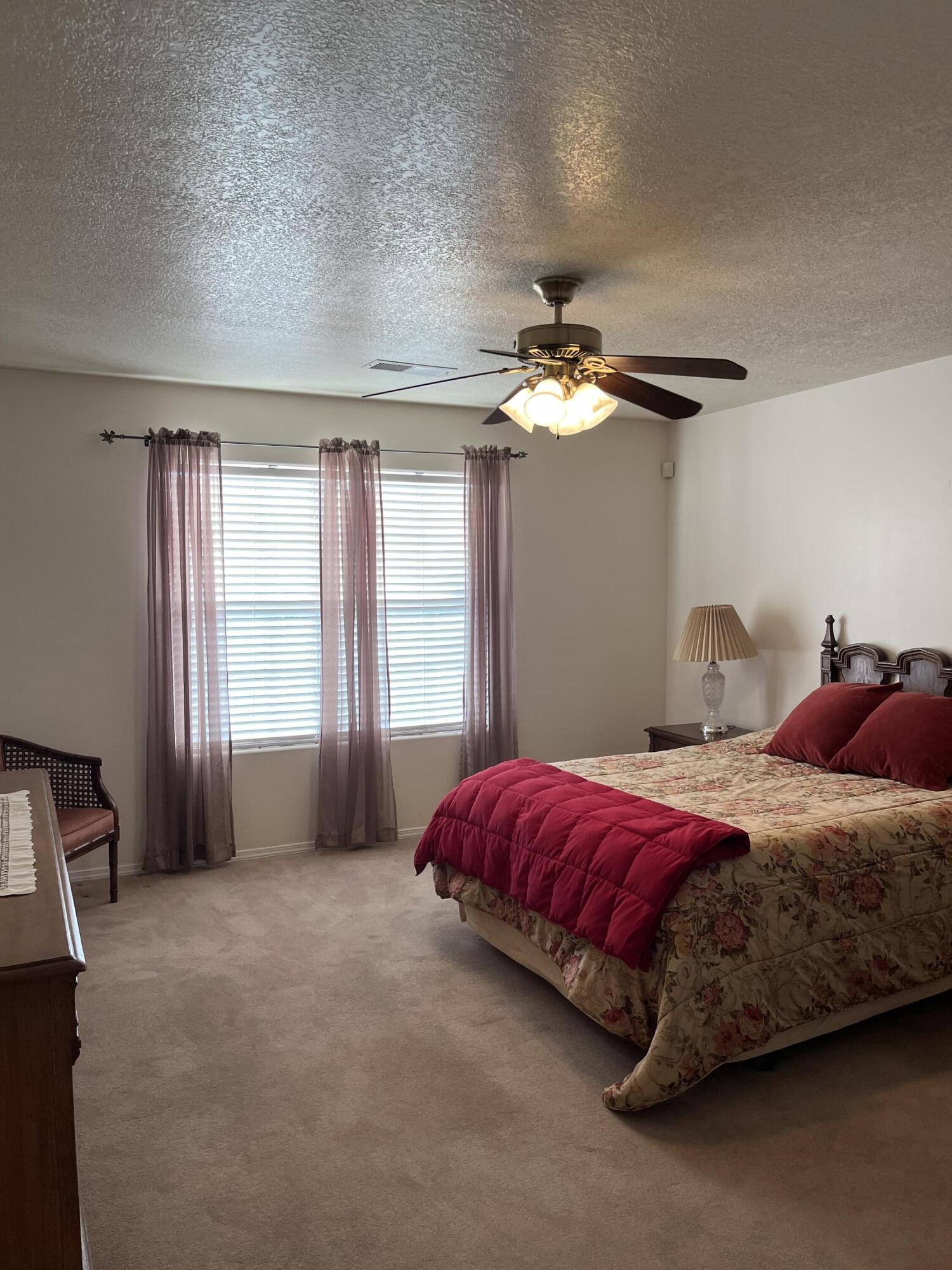 1375 VISTA HILL Court SW