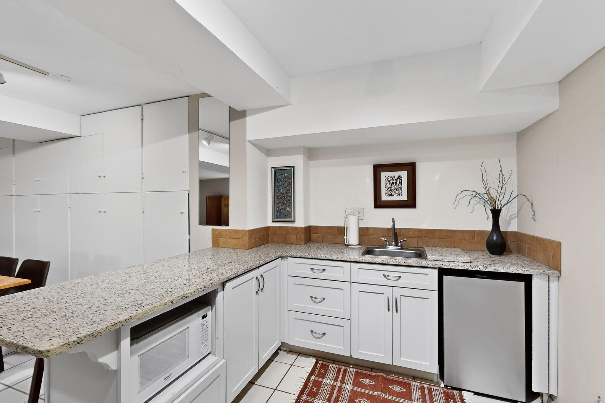 450 LIVE OAK Lane NE