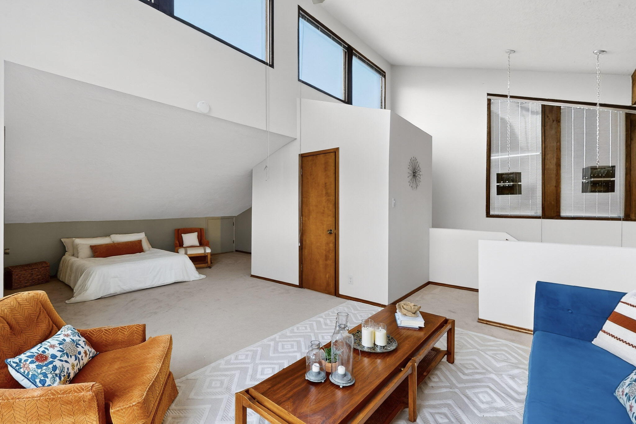 450 LIVE OAK Lane NE