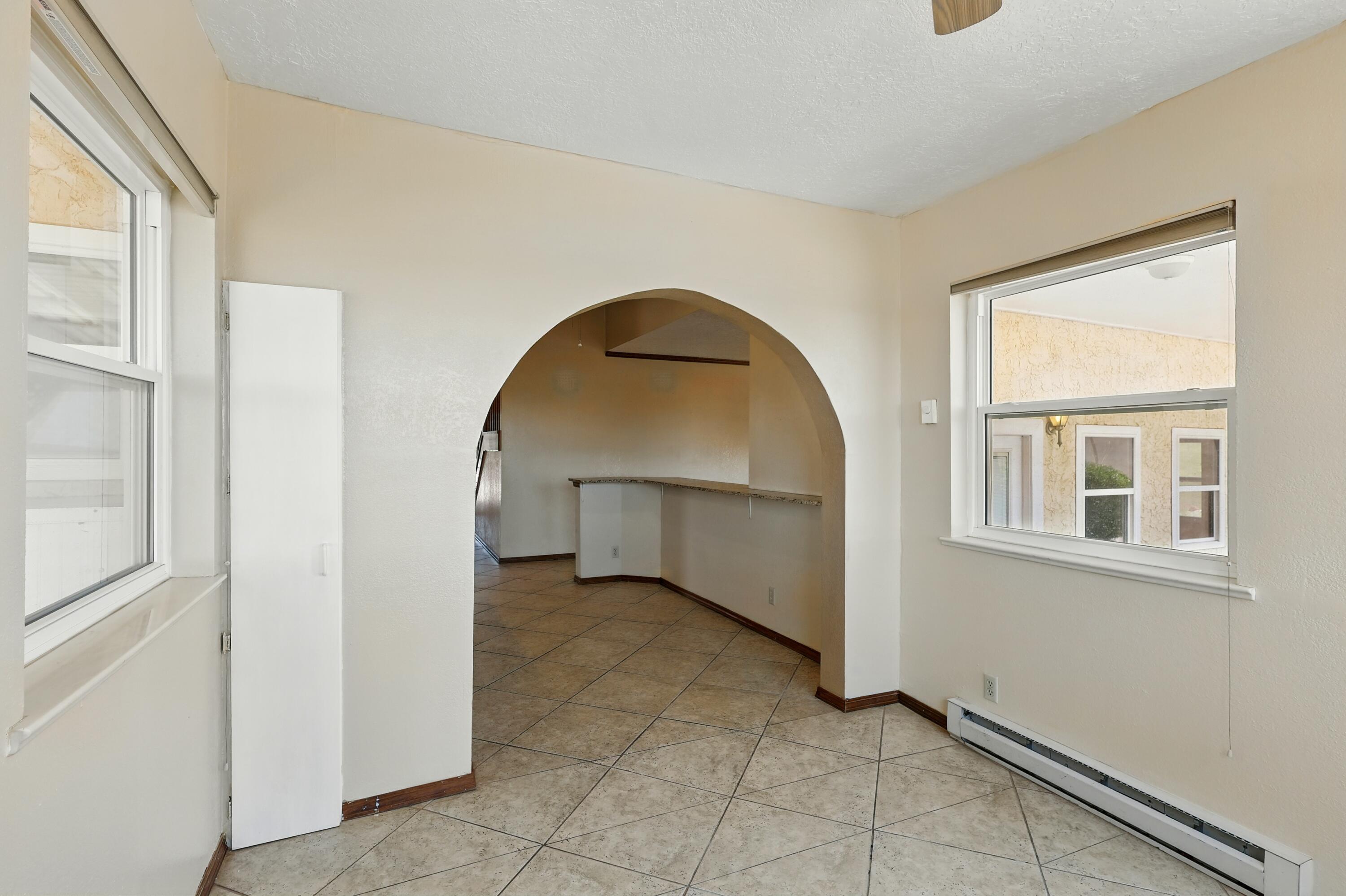 1551 VALLEY VIEW Drive SW
