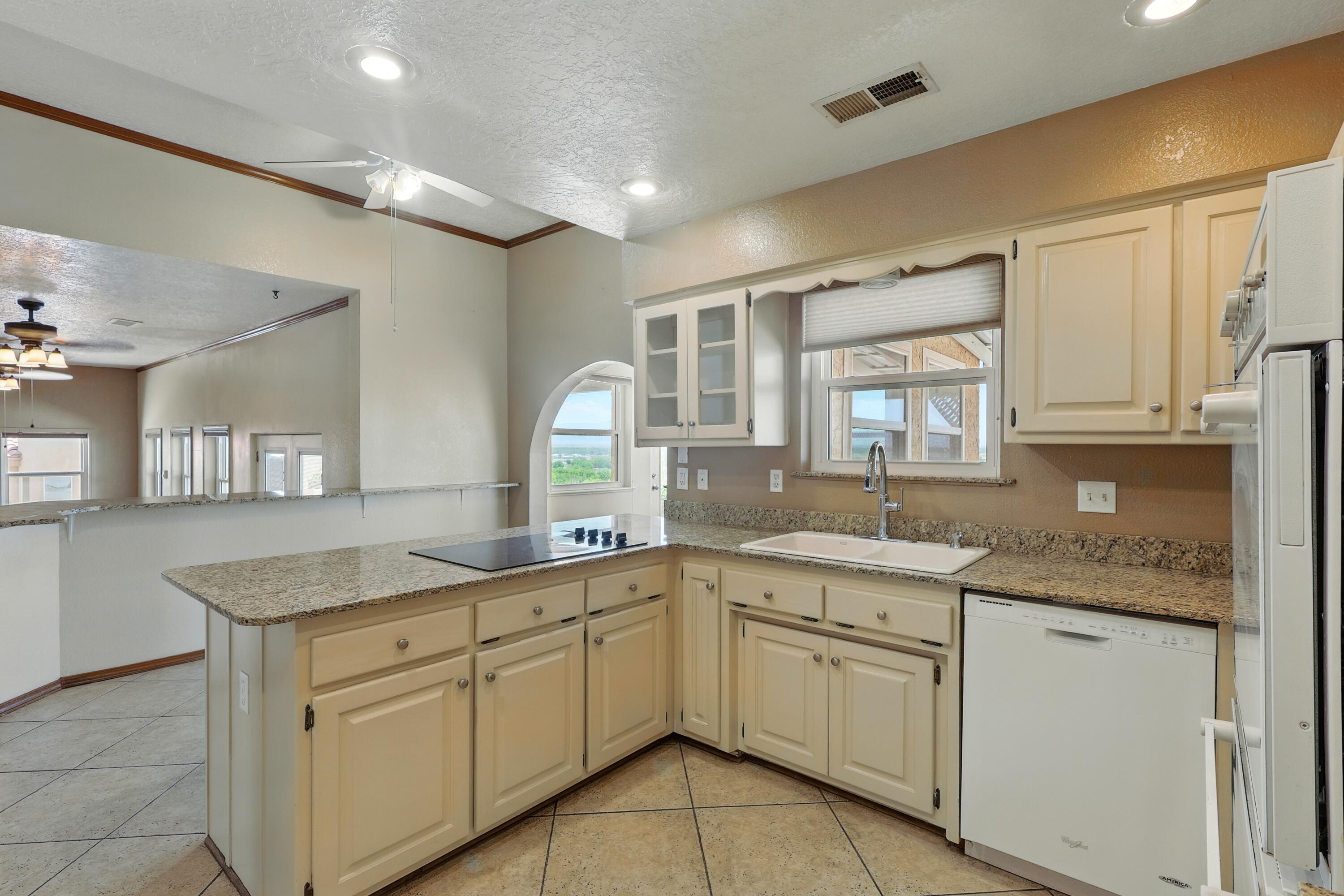 1551 VALLEY VIEW Drive SW