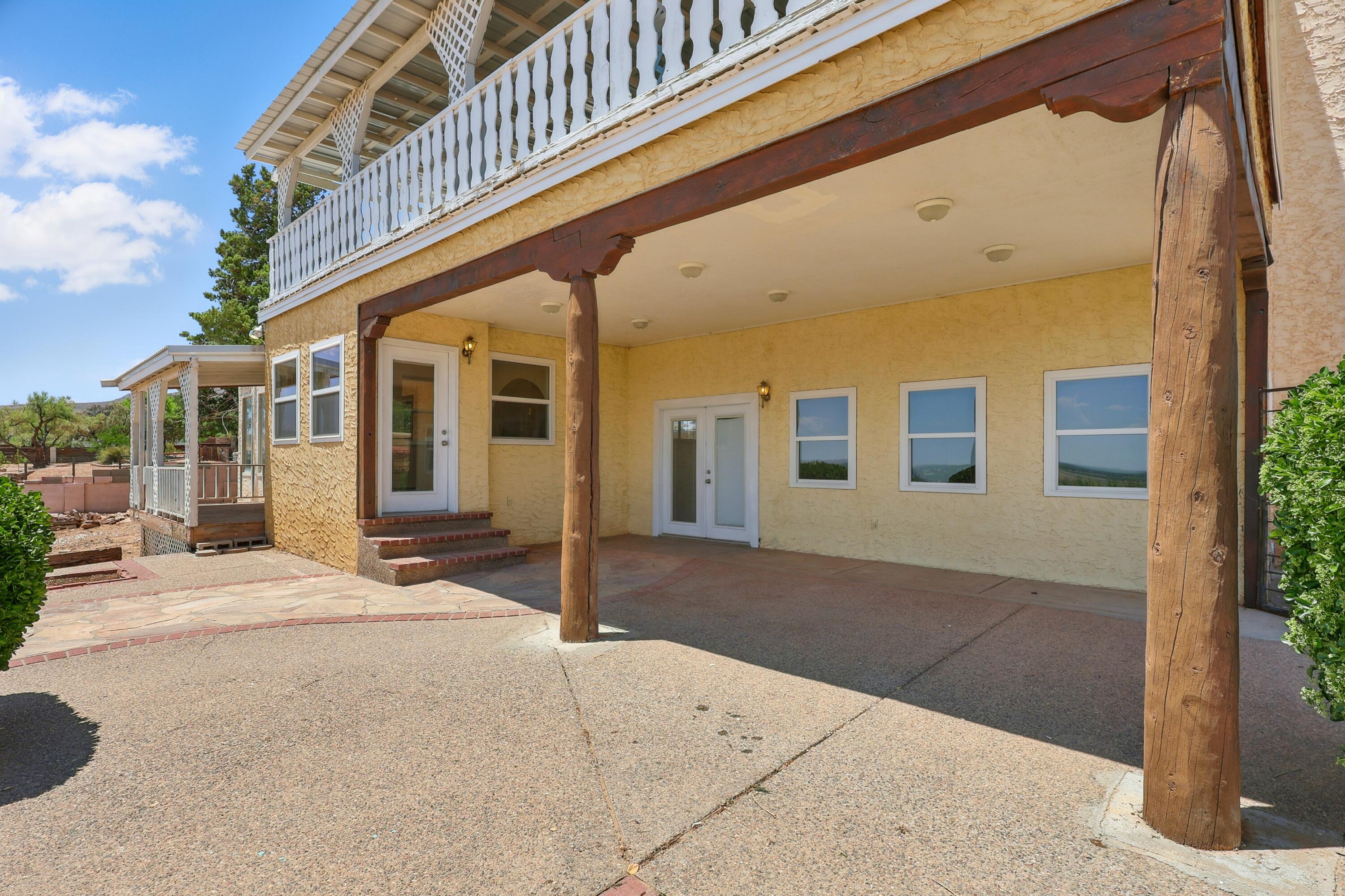 1551 VALLEY VIEW Drive SW