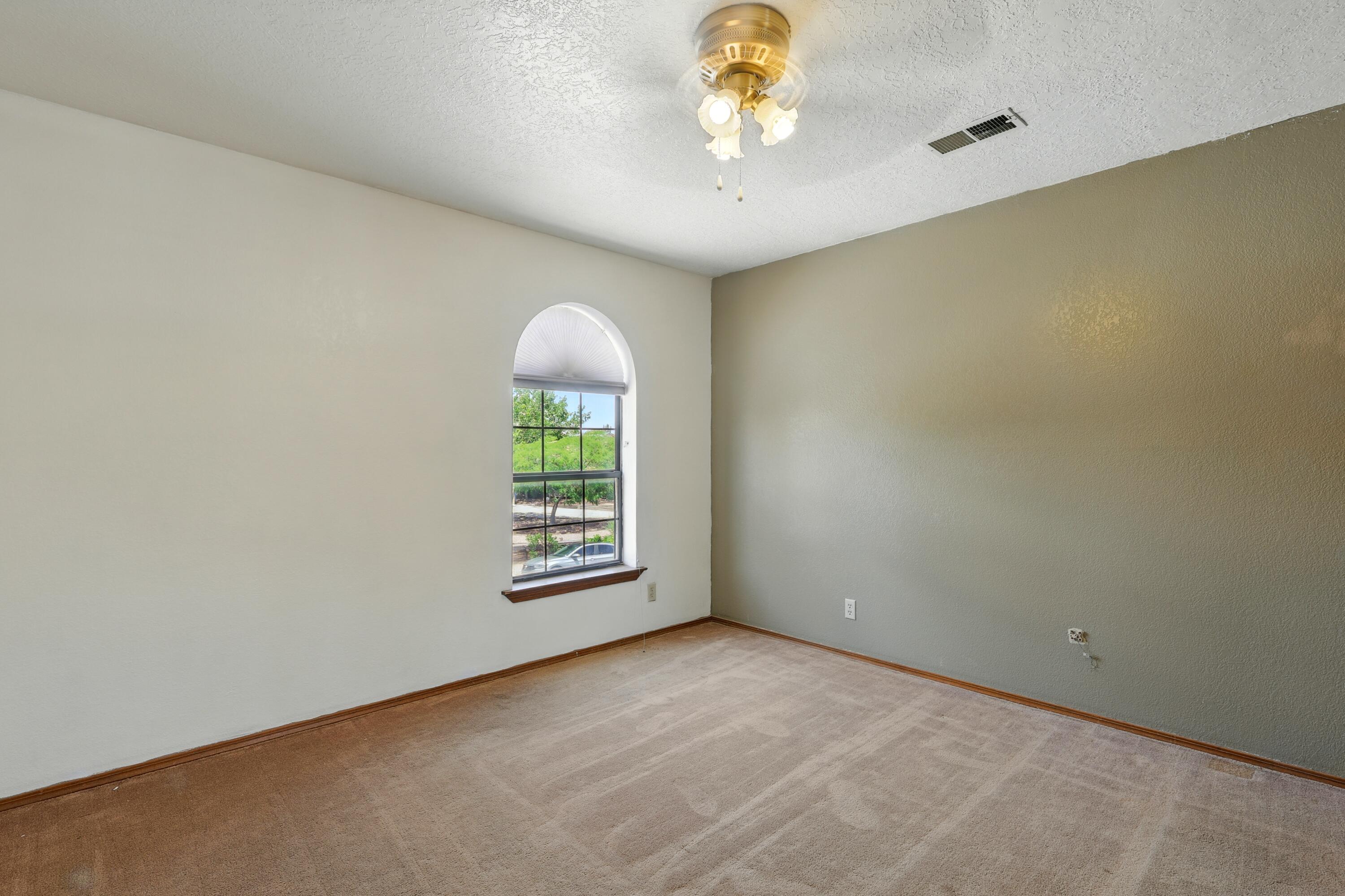 1551 VALLEY VIEW Drive SW