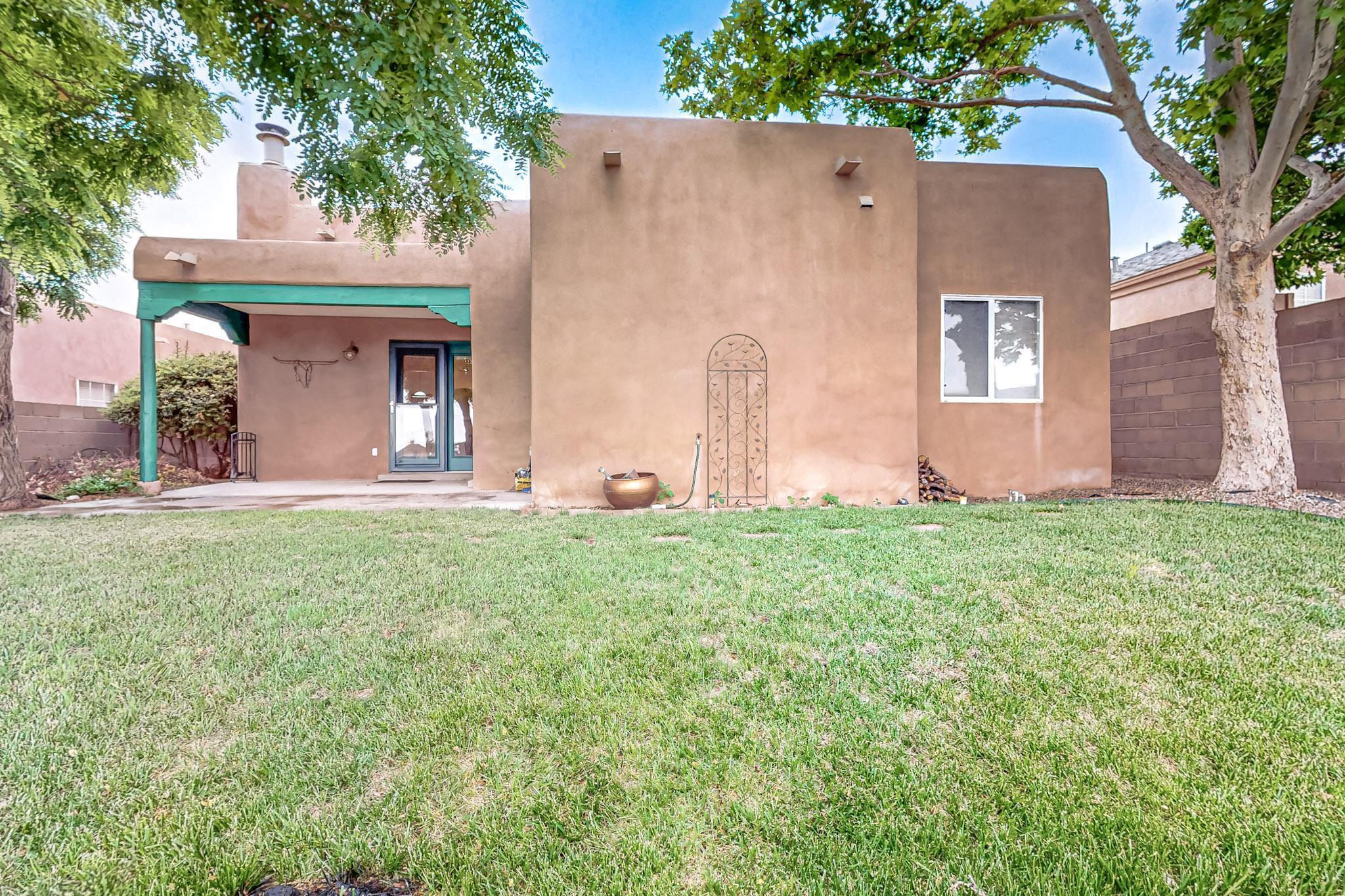 7623 Vista Alta Road NW