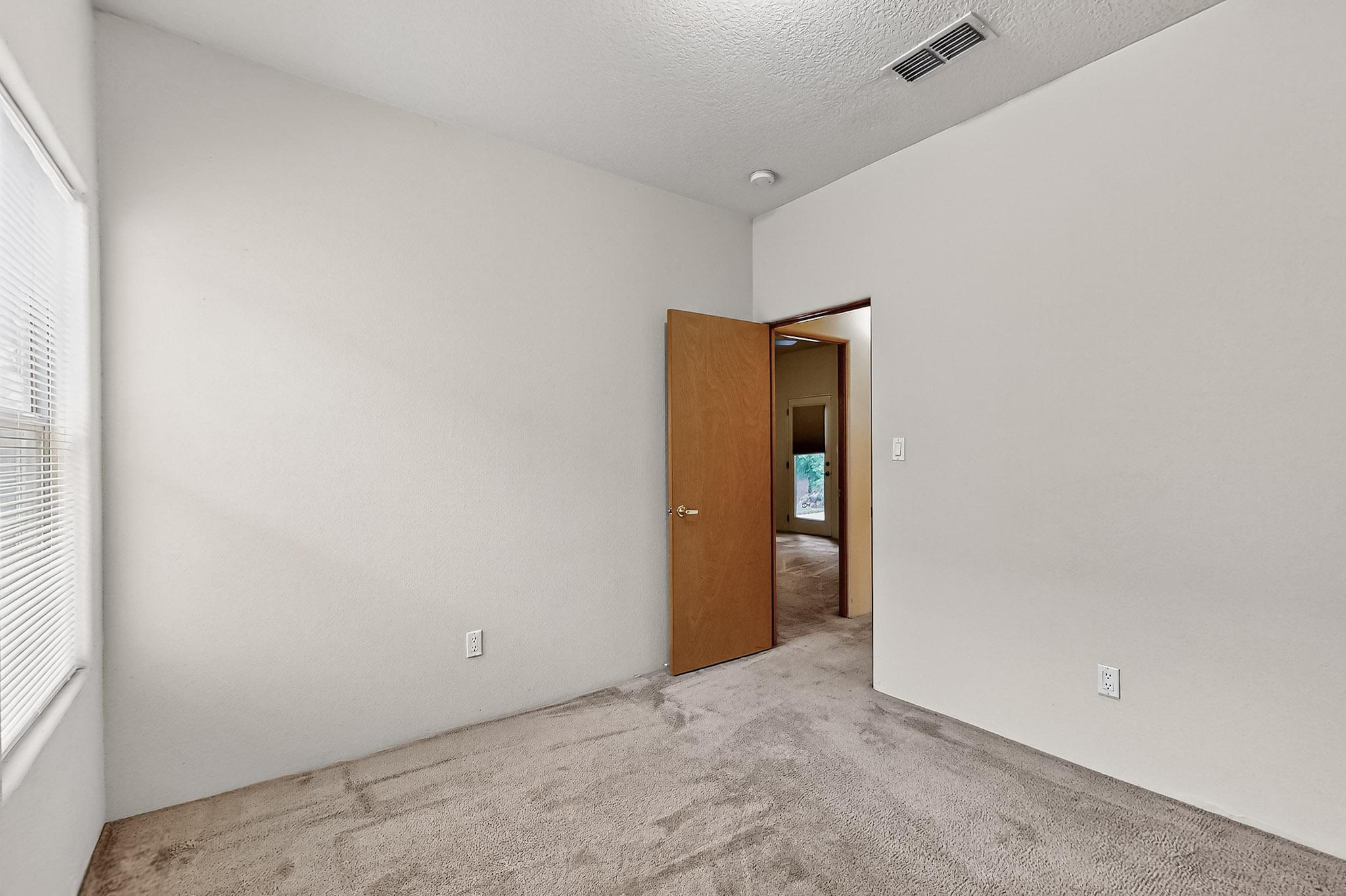 7623 Vista Alta Road NW