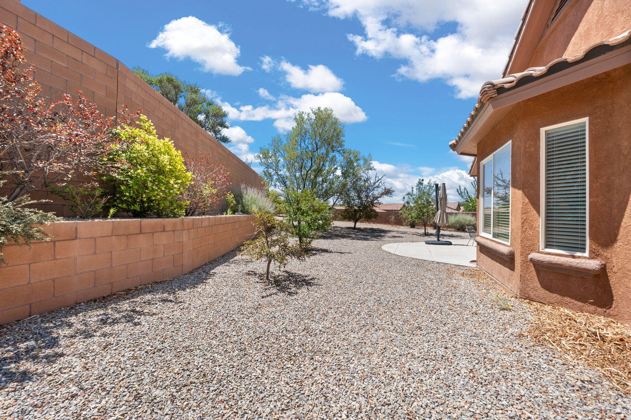 429 Paseo Vista Loop NE