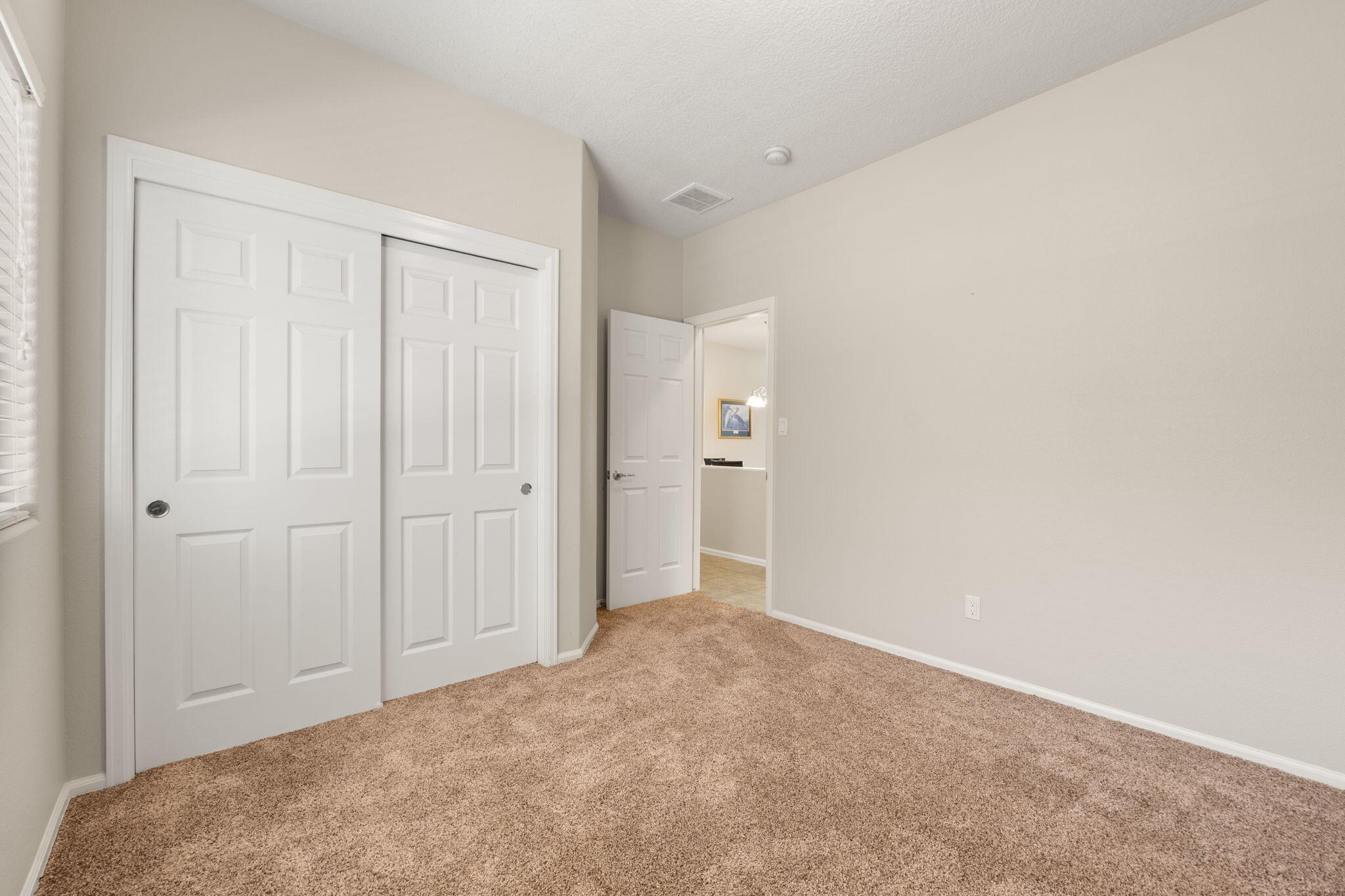 429 Paseo Vista Loop NE